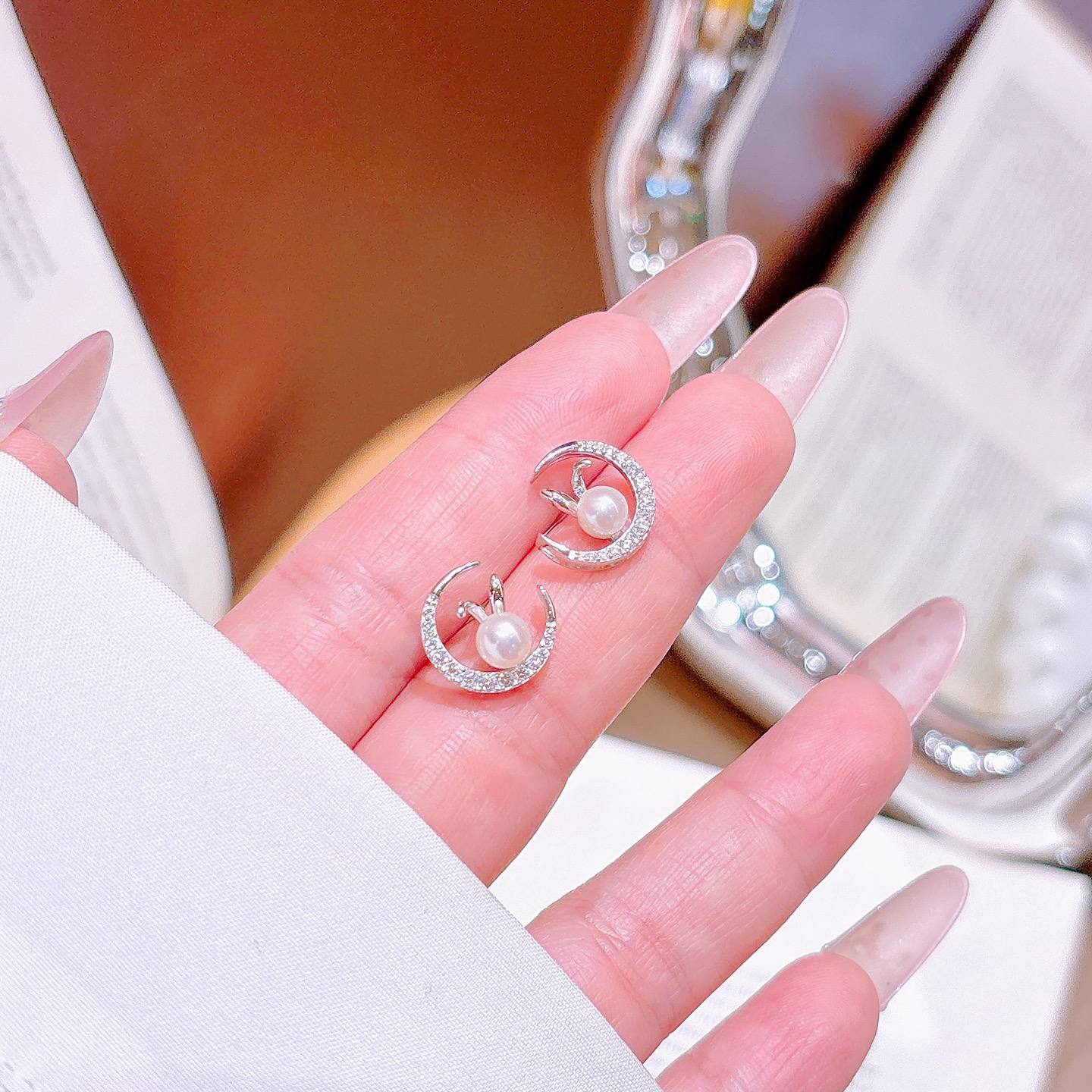 Nickel Free Silver Moissanite Studs Pure Graduation Gold