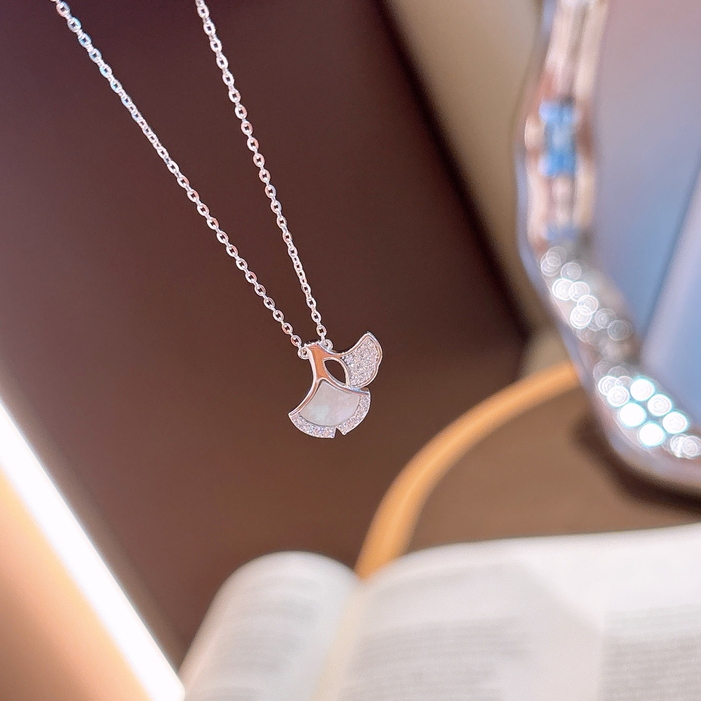 甘辛ニッケル無添加銀モアッサナイトネックレスシルバー ギフト