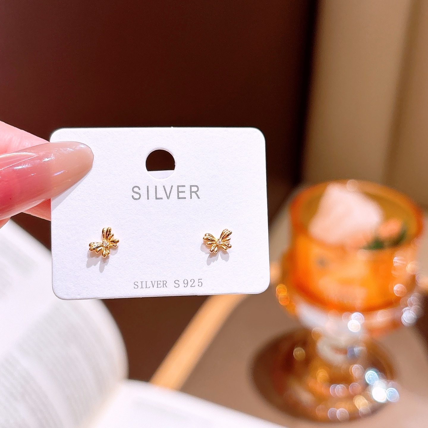 高級感アレルギー対応シルバーイヤリングゴールド 先生の日