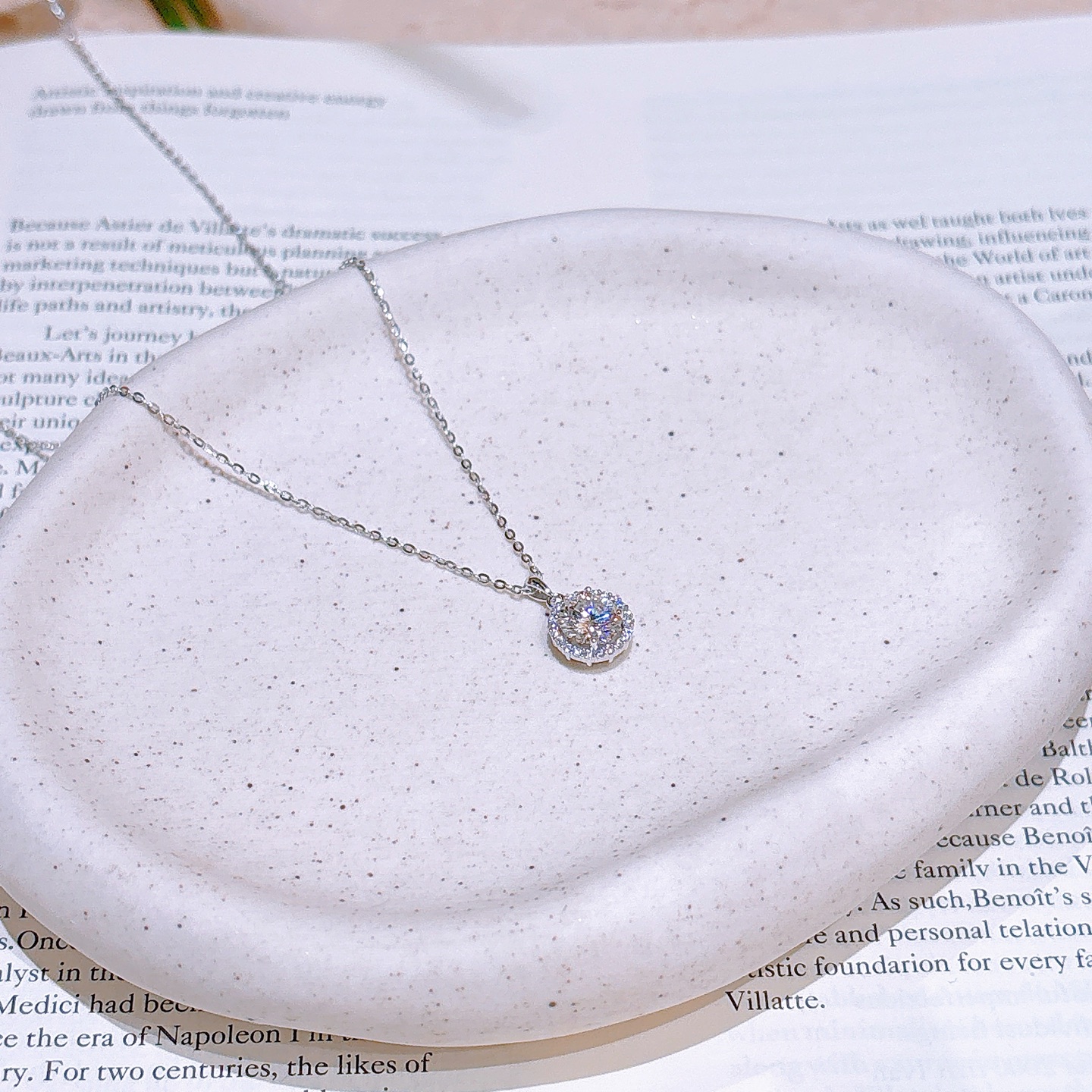 高級感ニッケル無添加銀モアッサナイトネックレスシルバー 母の誕生日