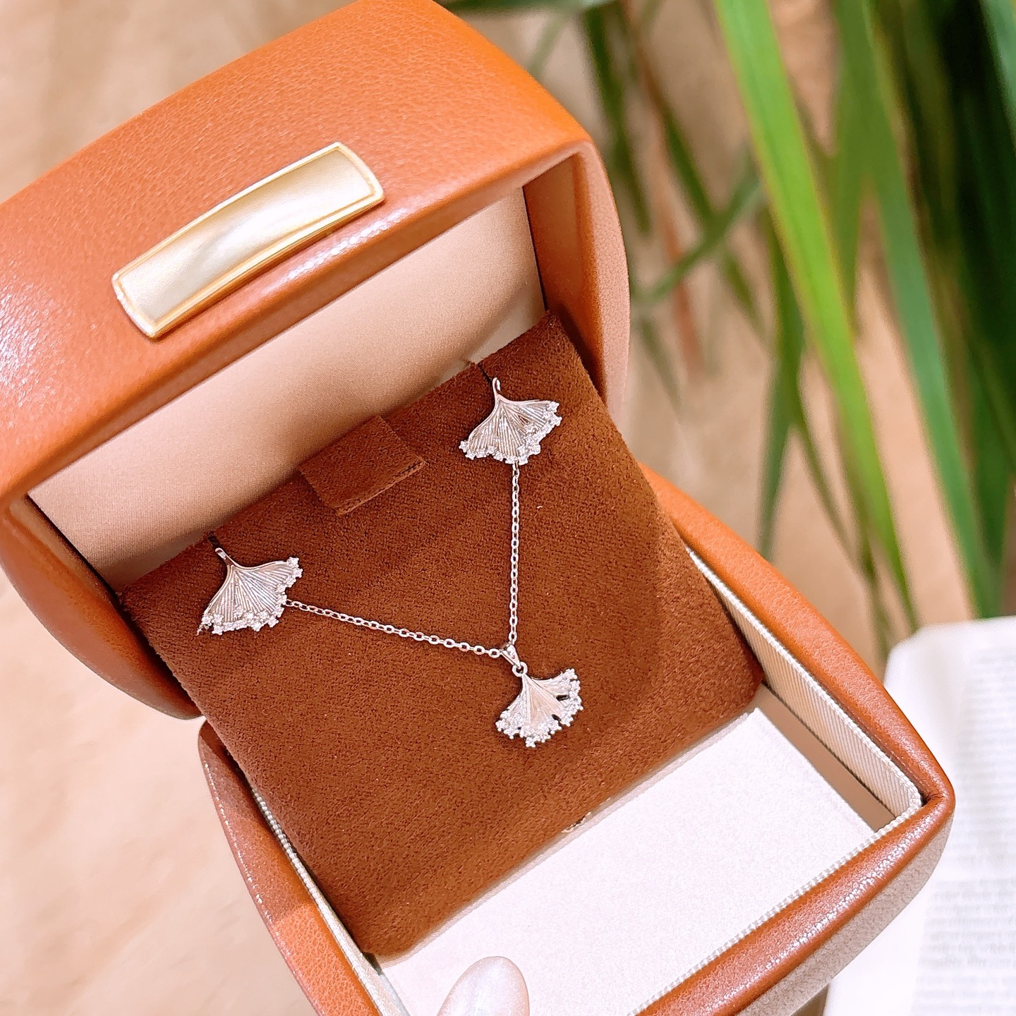 Low Allergy Silver Earrings & Necklace Set Forest Workplace Gold