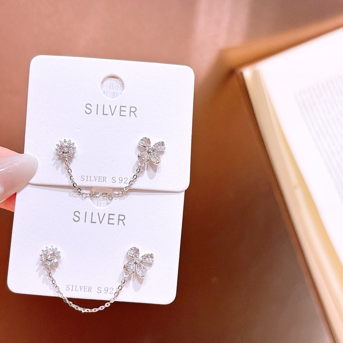 エレガントアレルギー対応シルバーイヤリングシルバー 母の日