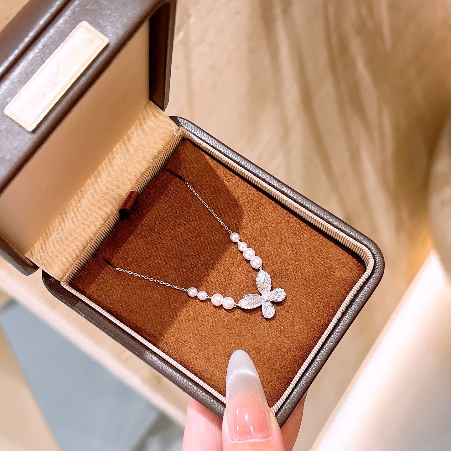 清純ニッケル無添加銀ネックレスゴールド パーティー