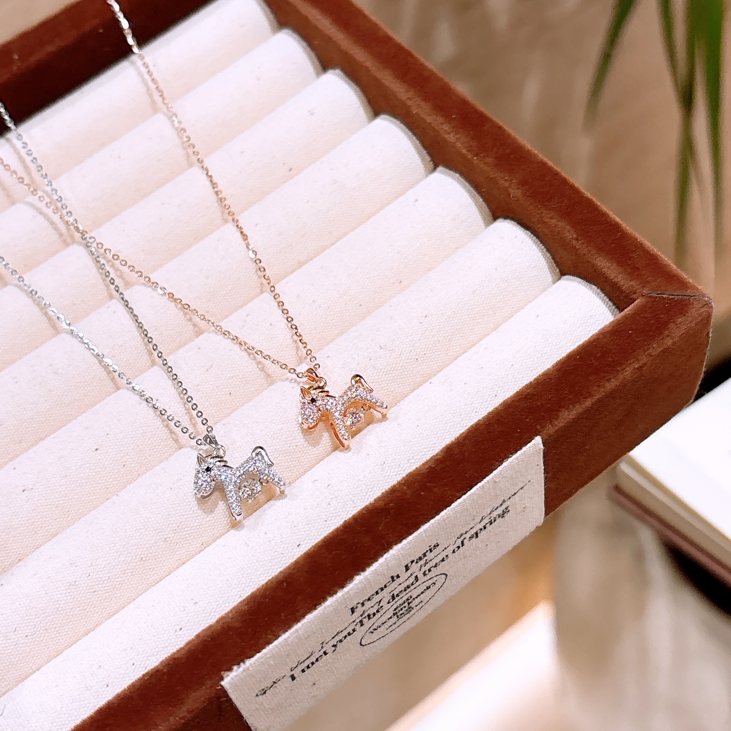 高級感高品質シルバーネックレスゴールド 婚姻届提出