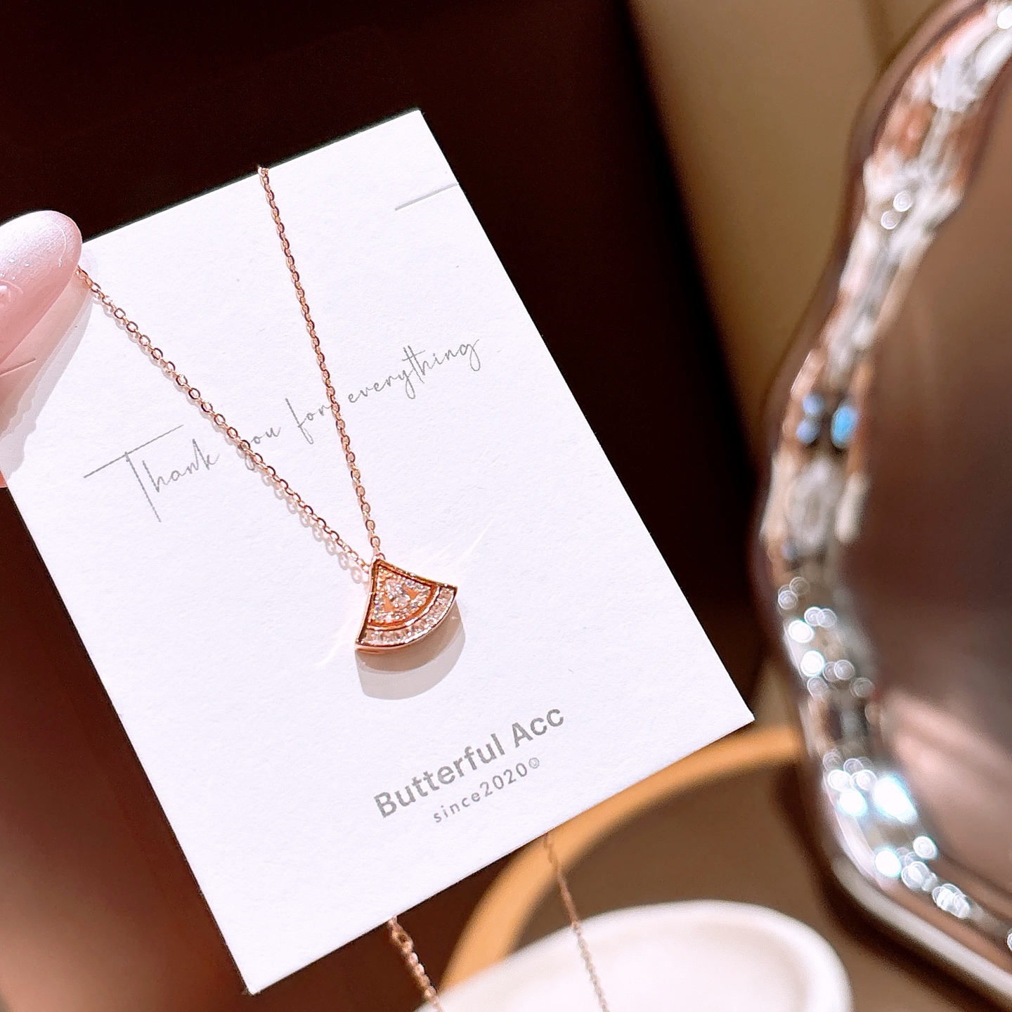 精巧S925スターリングシルバーネックレスゴールド 年次パーティー