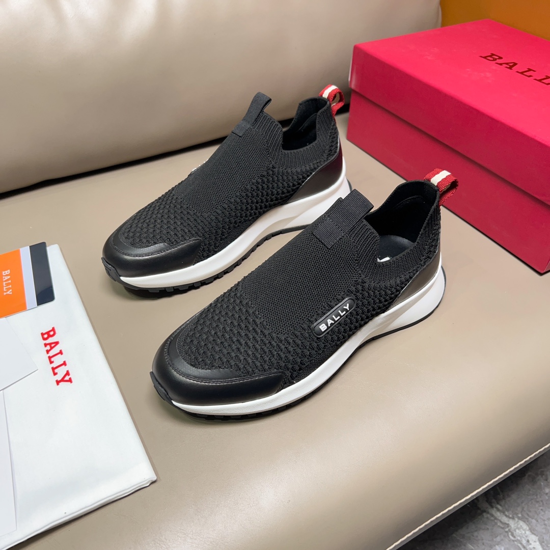 BALLY Outline Series Sneakers: Modern Black and White Style, Inspired by Running Shoes