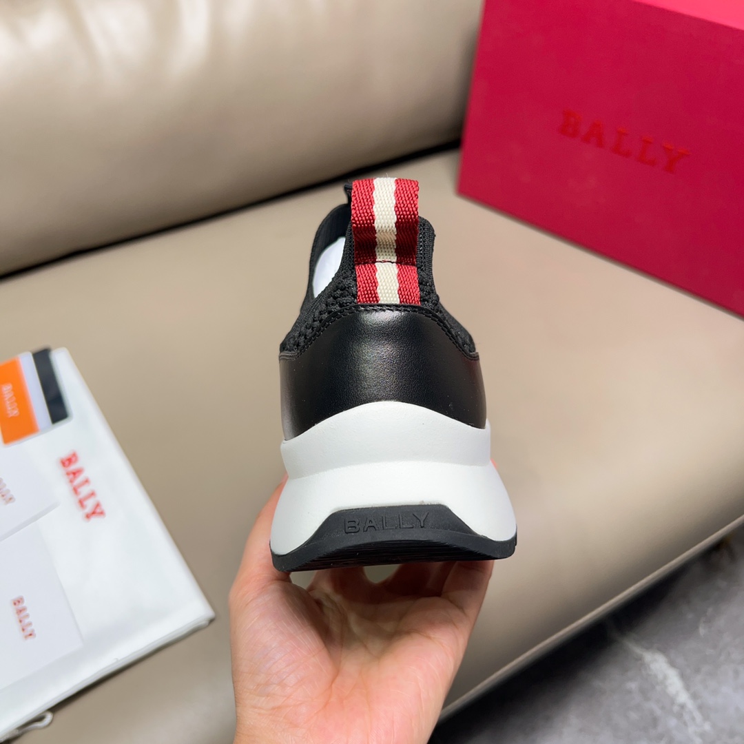 BALLY Outline Series Sneakers: Modern Black and White Style, Inspired by Running Shoes - 图片 9