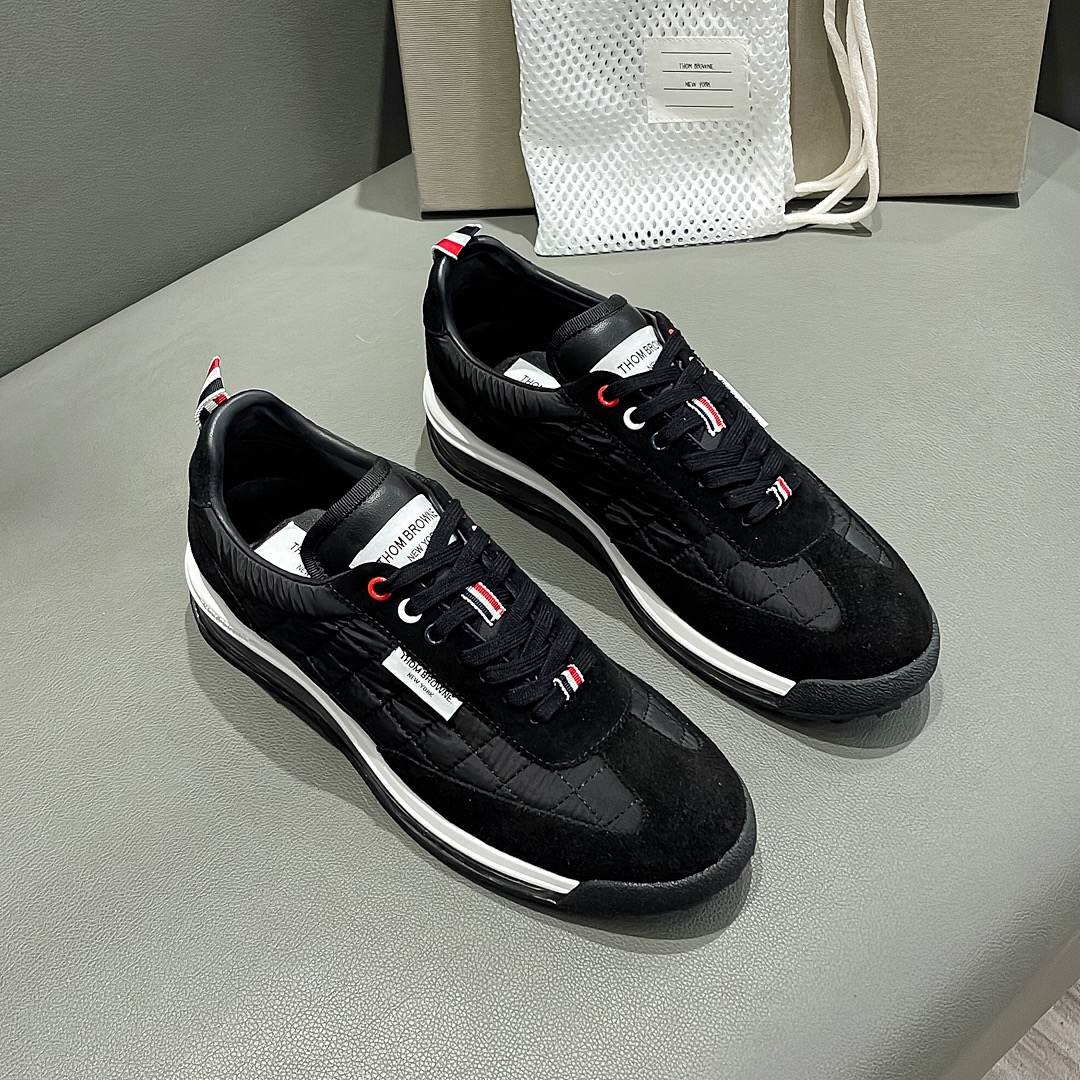 THOM BROWNE Black Oxen Velvet Morning Shoes Review: Early Fall Series, Detailed Black Weave – P888 - 图片 1
