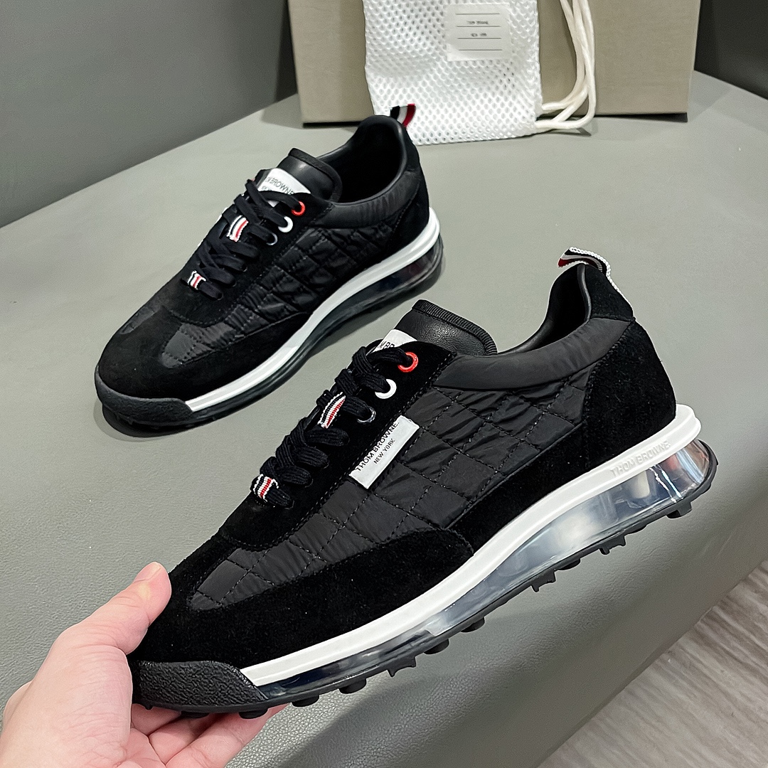 THOM BROWNE Black Oxen Velvet Morning Shoes Review: Early Fall Series, Detailed Black Weave – P888 - 图片 2