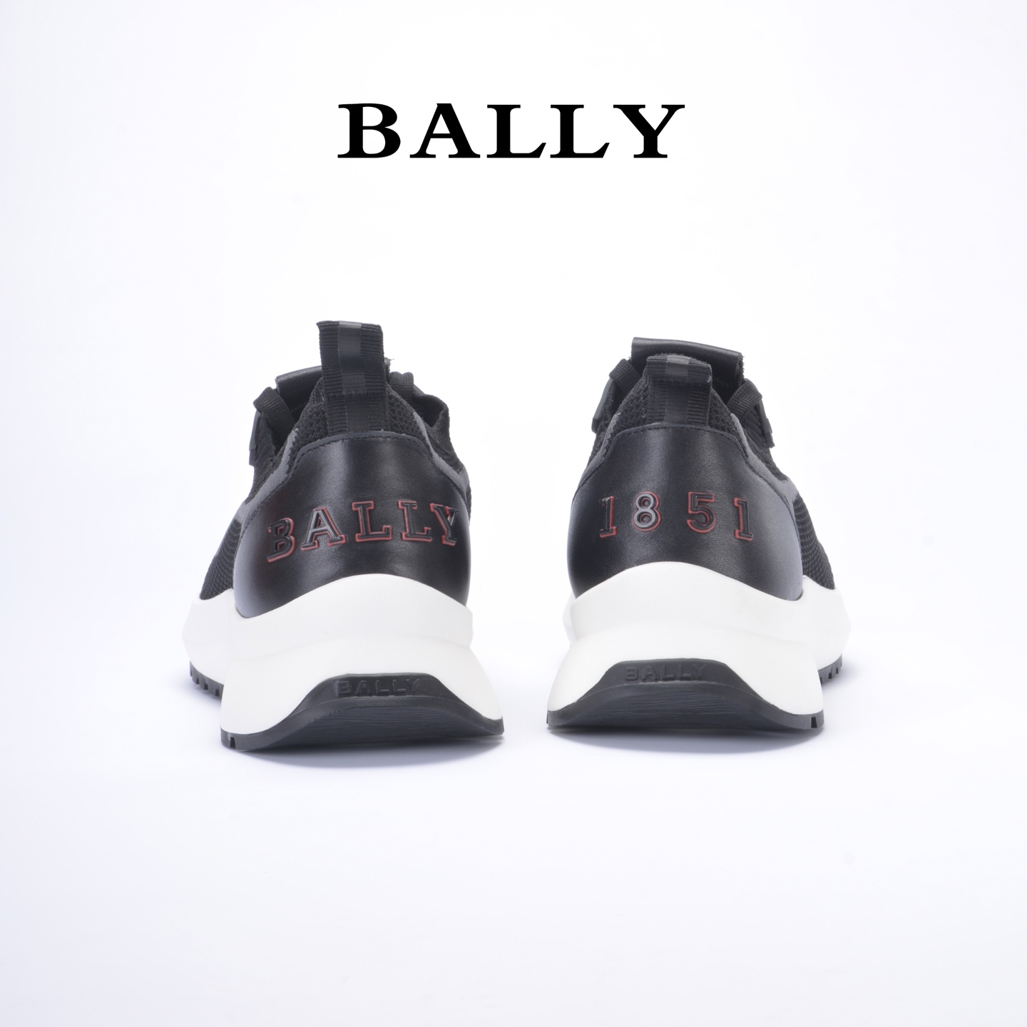 “Bally Davyn Sneakers Review: Stylish Black Glitter-Eyed Shoes with Vibram®Megagrip Soles” - 图片 9