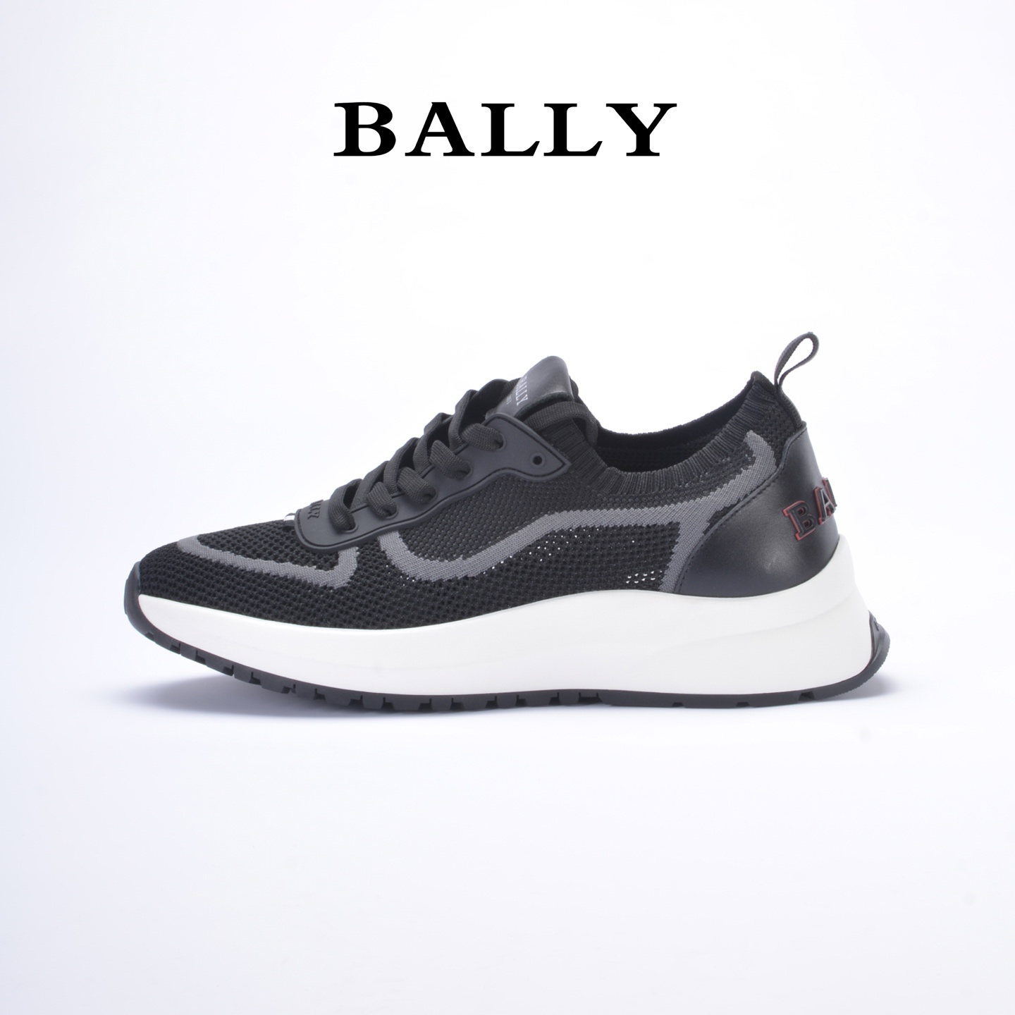 “Bally Davyn Sneakers Review: Stylish Black Glitter-Eyed Shoes with Vibram®Megagrip Soles” - 图片 4