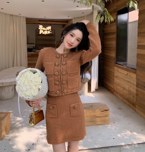 Self-Portrait Inspired Knit Cardigan & Skirt Set - Chic Two-Piece Outfit 1 Self-Portrait Inspired Knit Cardigan & Skirt Set - Chic Two-Piece Outfit