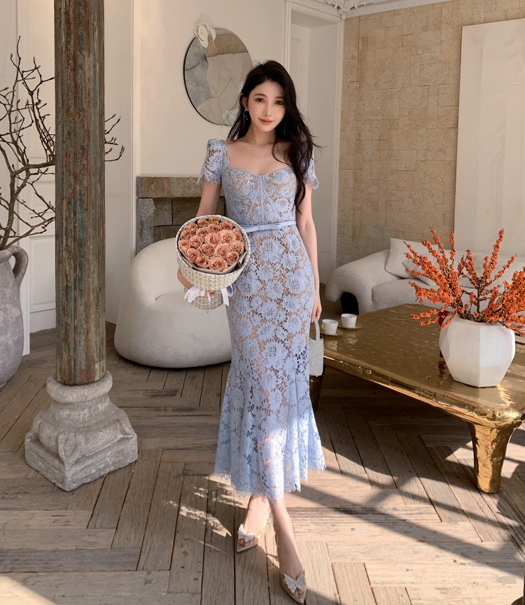 NO:622078,Self-Portrait new season series, official website synchronization, original one-to-one high-end customization, sexy square neck, feminine blue, eyelash lace, high waist and slim fit, fishtail long dress evening dress (belt included) two colors and four sizes SMLXL blue white (S skirt length 121CM, bust 84CM suitable, waist 67CM and so on),,skirts,alexander wang19860909Self-Portrait 新一季系列 官网同步 原版一比一高端定制 性感方领 女人味蓝色 睫毛蕾丝 高腰修身 鱼尾长款连衣裙晚礼服（送腰带）两色四码SMLXL 蓝色 白色（S裙长121CM 胸围84CM内合适 腰围67CM以此类推）,,skirts,alexander wang,Women's clothing