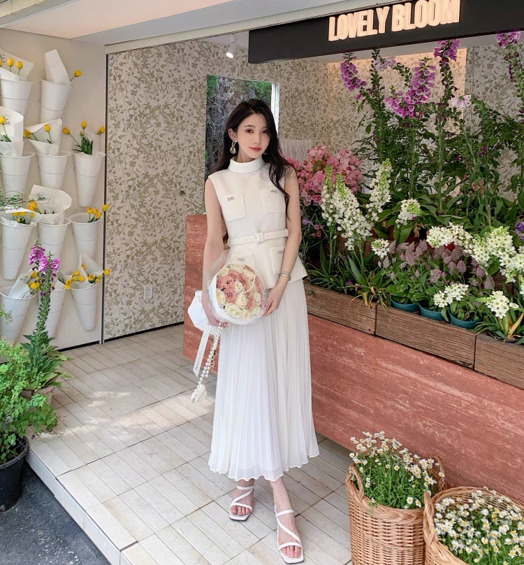 NO:335923,Self-Portrait New Season Series Official Website Synchronization Original One-to-One High-end Customization Elegant Temperament Sleeveless Standing Collar Small Flavor Spliced ​​Chiffon Pleated Long Dress One Color Four Size SMLXL (S Clothes 123CM Long, Bust 84CM Suitable within Waist 68CM And so on), Skirts,alexander wang19860909Self-Portrait 新一季系列 官网同步 原版一比一高端定制 优雅气质 无袖立领 小香风 拼接雪纺 百褶连衣长裙 一色四码 SMLXL（S衣长123CM 胸围84CM内合适 腰围68CM 以此类推）,,skirts,alexander wang,Women's clothing