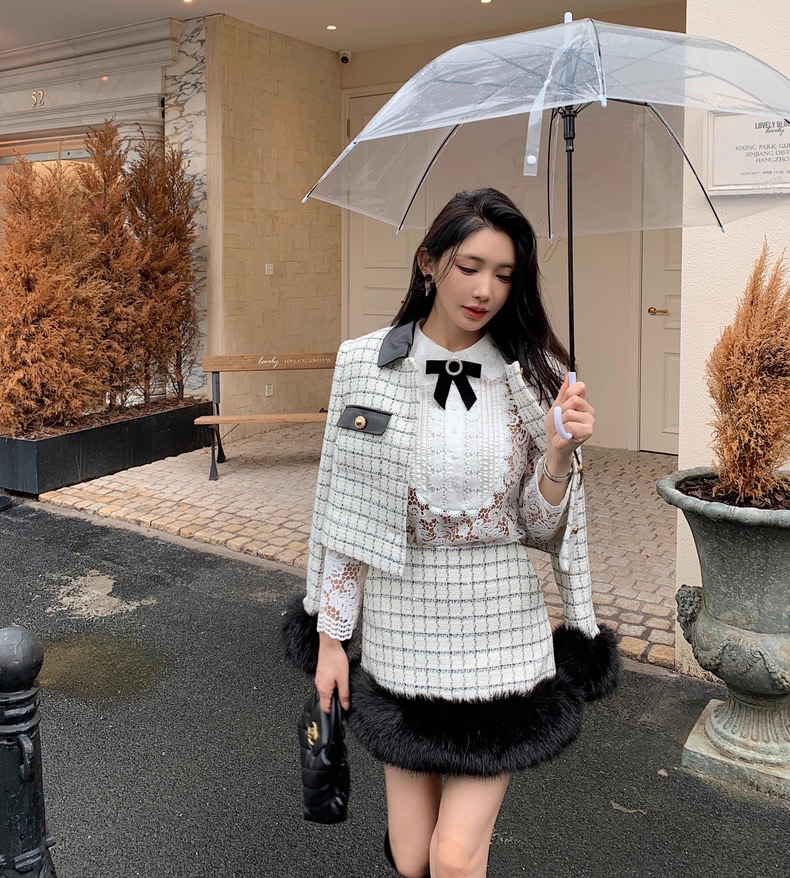 NO:489904,Self-Portrait New Season Series Official Website Synchronization Original one-to-one high-end customization White plaid jacket high waist short skirt long sleeve lapel dress Three-piece suit One-color three-code SML (dress S bust 85CM suitable inside waist 71CM skirt length 81CM jacket S bust 90CM jacket length 46CM short skirt S waist 67CM skirt length 39CM and so on) Outside, skirts, jackets & coats,alexander wang19860909Self-Portrait 新一季系列 官网同步 原版一比一高端定制 白色格子外套高腰短裙长袖翻领连衣裙 三件套装 一色三码SML（连衣裙S胸围85CM内合适 腰围71CM 裙长81CM 外套S胸围90CM衣长46CM 短裙S腰围67CM 裙长39CM以此类推）外,,skirts,jackets & coats,alexander wang,Women's clothing