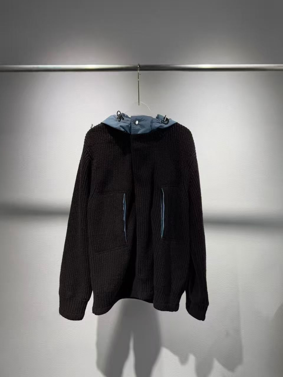 NO:605635,New models are available from stock, SA's 25 new autumn and winter new niche color-blocking knitted jackets, available in brown and white, two colors and three sizes SML (S bust 99CM, shoulder width 45CM, length 65CM and so on,, jackets & coats, alexander wang19860909新款现货供应,sa家25秋冬新款小众个性拼色针织外套,出棕色,白色 两色三码 SML（S胸围99CM 肩宽45CM 衣长65CM以此类推,,jackets & coats,alexander wang,Women's clothing