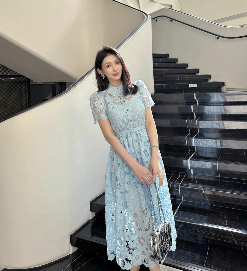 NO:733826,Self-Portrait new season series, synchronized with the official website, original one-to-one high-end customization, spring and summer new products, light blue laser, hollow embroidery, temperament commuting style, slim long dress, one color and four sizes SMLXL (S bust is suitable within 84CM, waist is 68CM, length is 120CM and so on),,skirts,19860909Self-Portrait 新一季系列 官网同步 原版一比一高端定制 春夏新品浅蓝色激光 镂空刺绣 气质通勤风 修身长款连衣裙 一色四码SMLXL（S胸围84CM内合适 腰围68CM 衣长120CM 以此类推）,,skirts,,Women's clothing