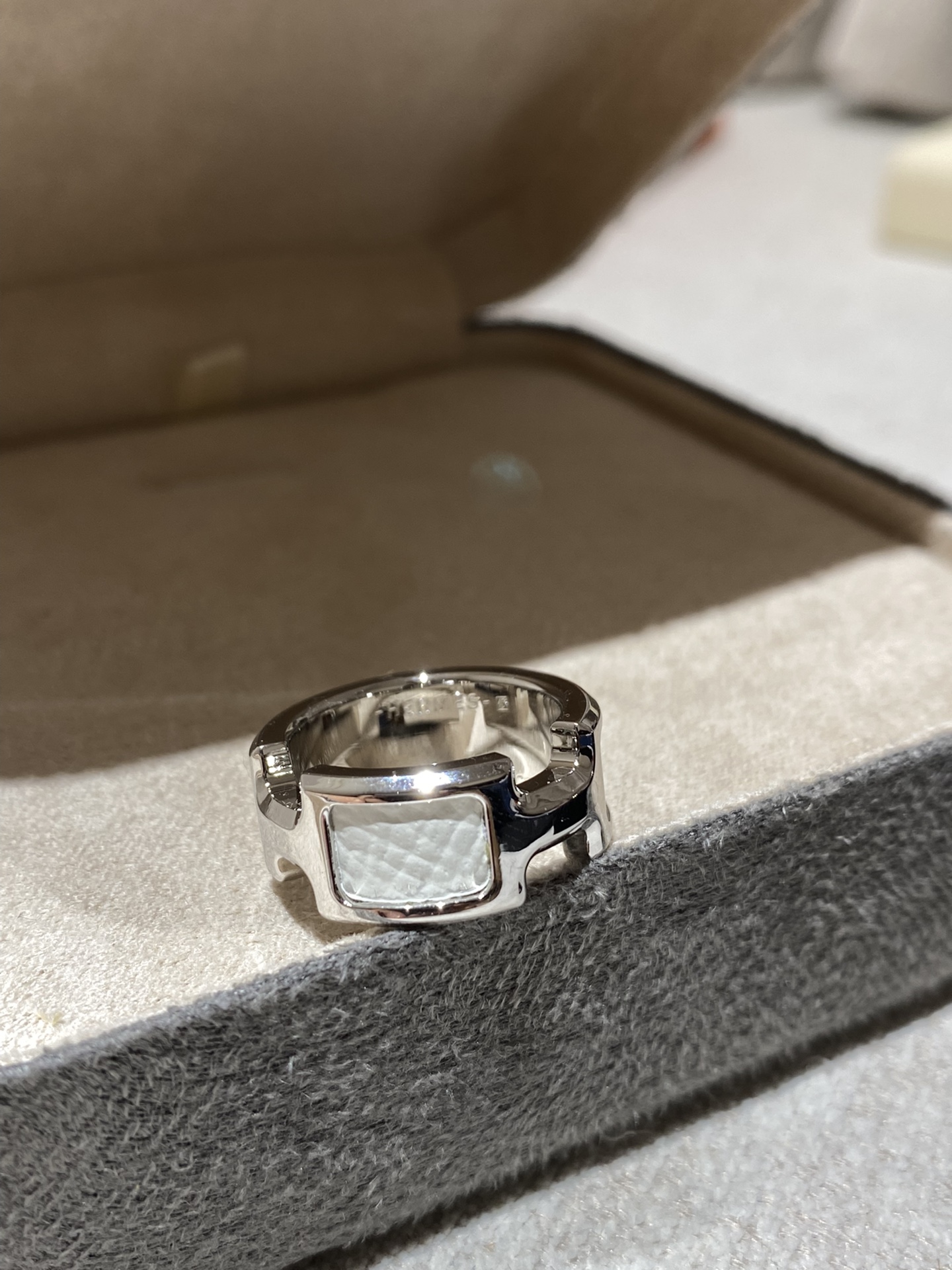 NO:631656,Complete colors, hardware, gold, platinum, rose gold, gold, Cartier high-end jewelry19860909颜色齐全 五金 黄金 白金 玫瑰金都有,,gold,卡迪亚高端饰品,Jewelry