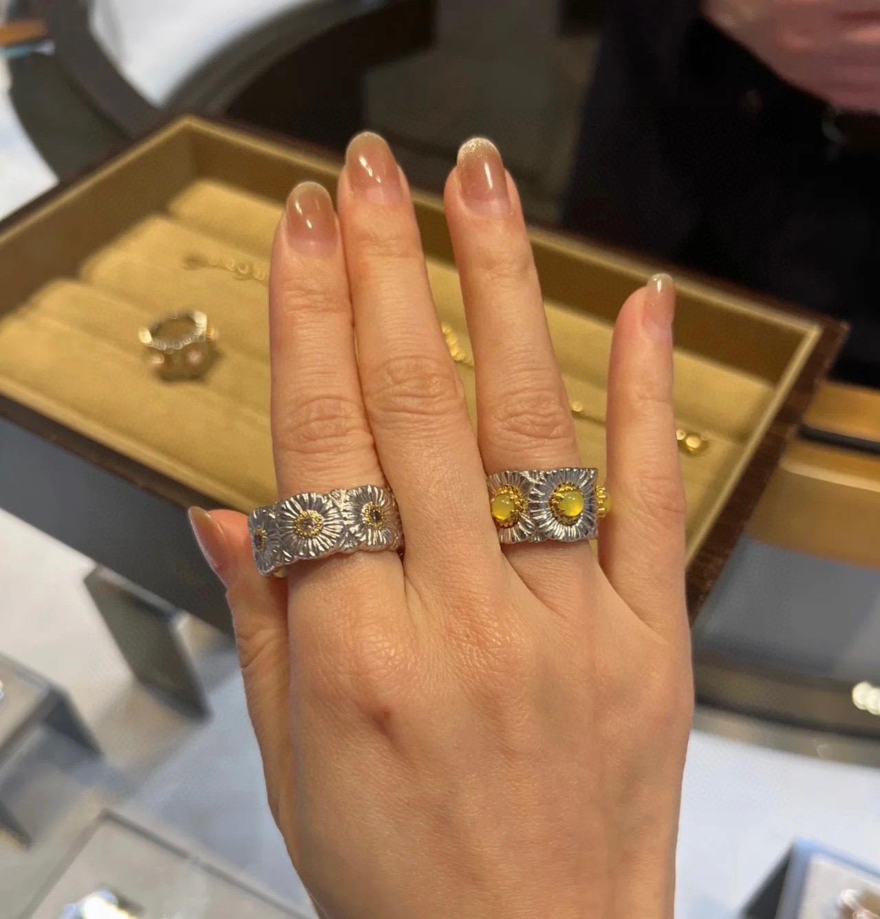 NO:631335,Hands-on pictures, Cardia high-end jewelry19860909上手图,,卡迪亚高端饰品,Jewelry