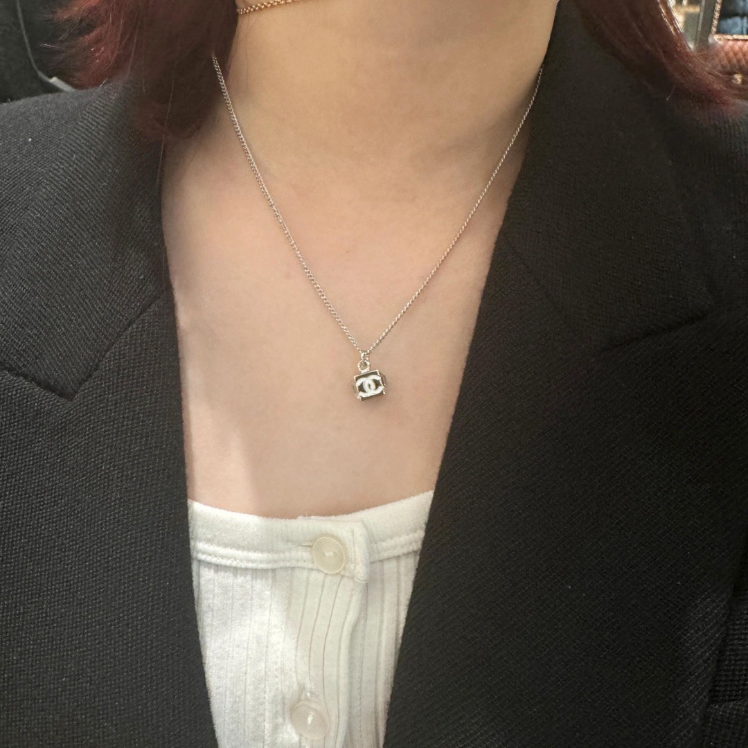 NO:631697,A set of super beautiful, high-end Cartier jewelry19860909一套超好看,,卡迪亚高端饰品,Jewelry