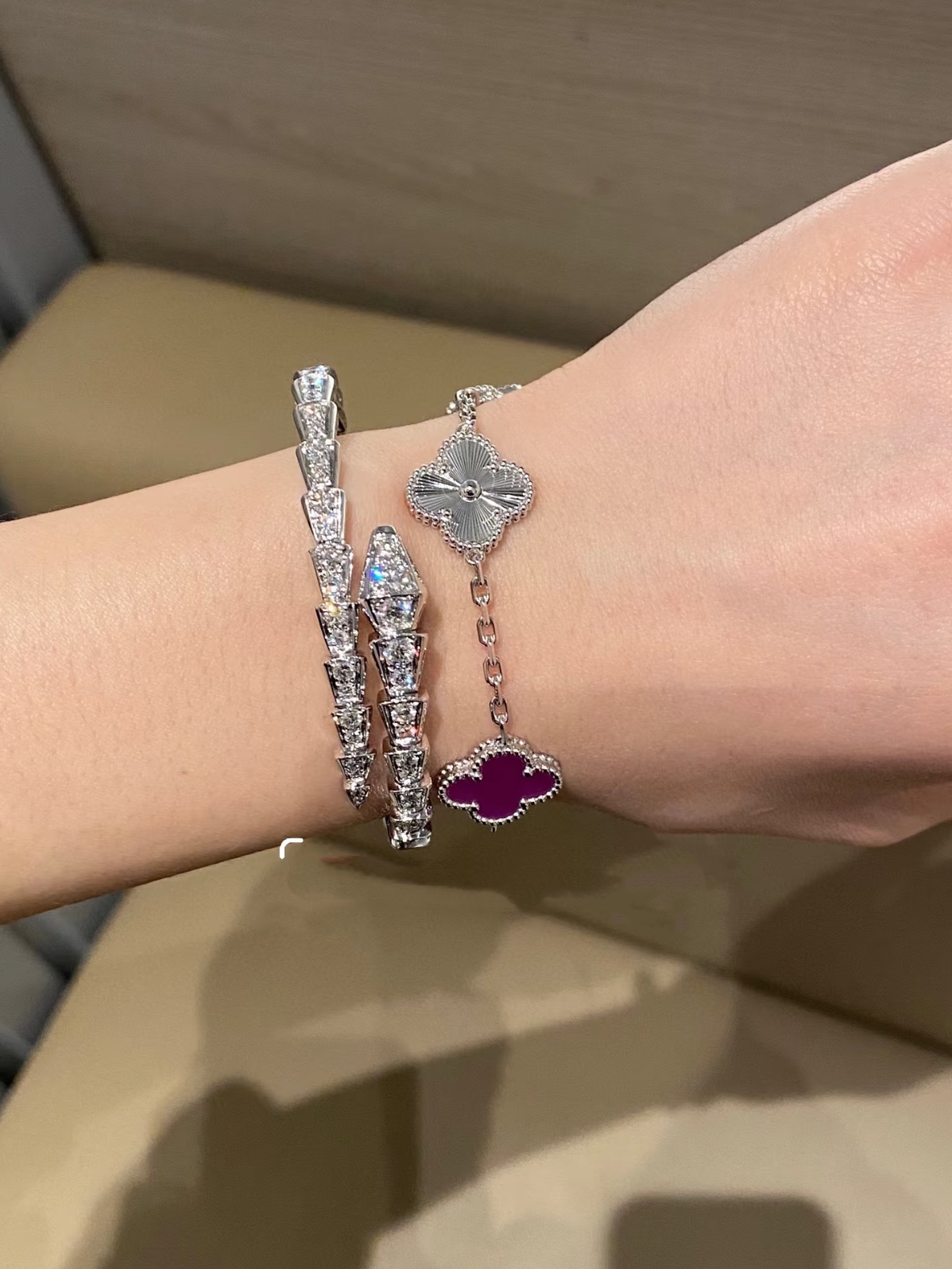 NO:634967,Violet, Cartier high-end jewelry19860909紫罗兰,,卡迪亚高端饰品,Jewelry