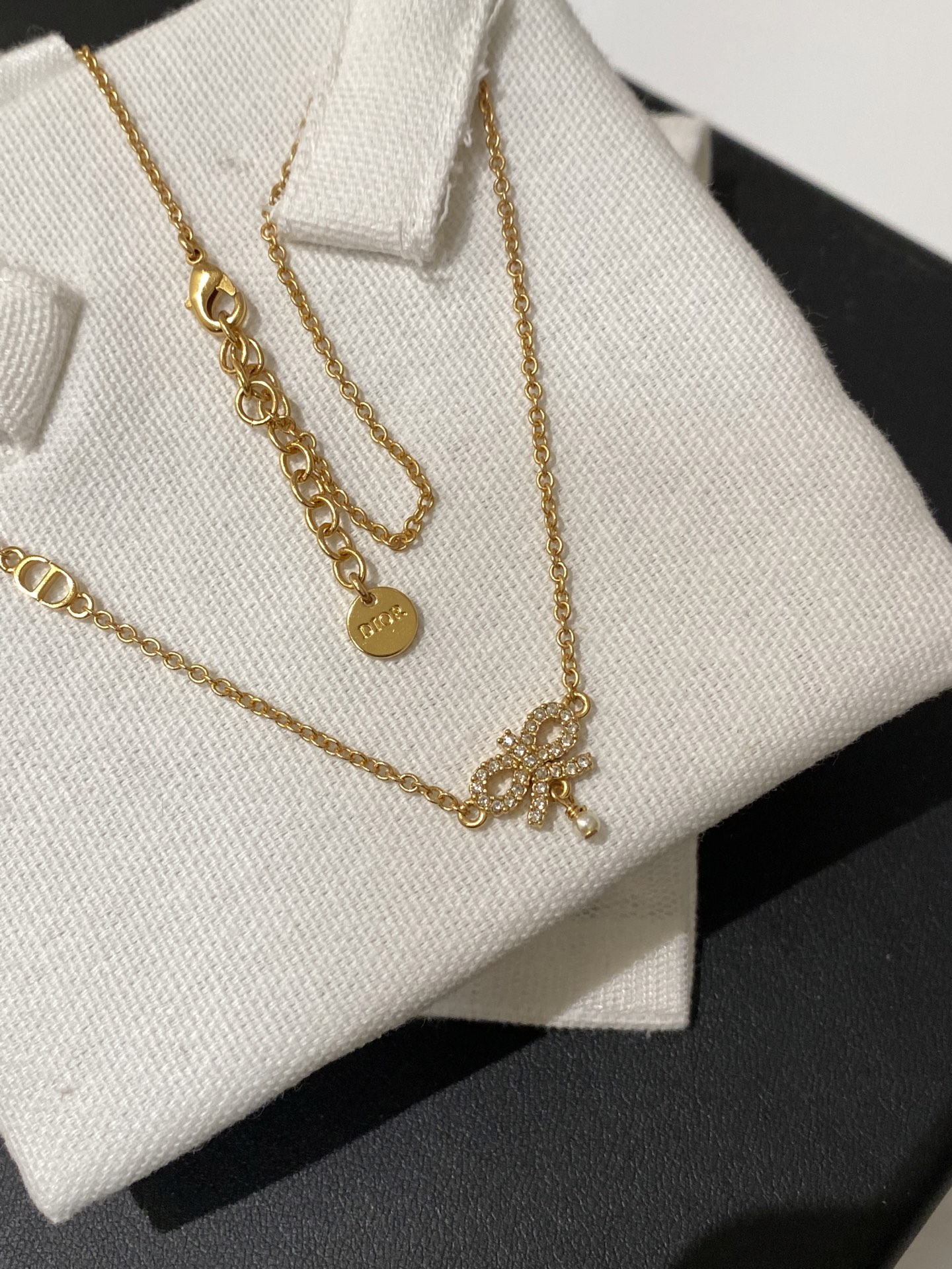 NO:633725,88180,D 25 new bow necklace,necklace,Cardia high-end jewelry1986090988180,D 25新款 蝴蝶结 项链,,necklace,卡迪亚高端饰品,Jewelry