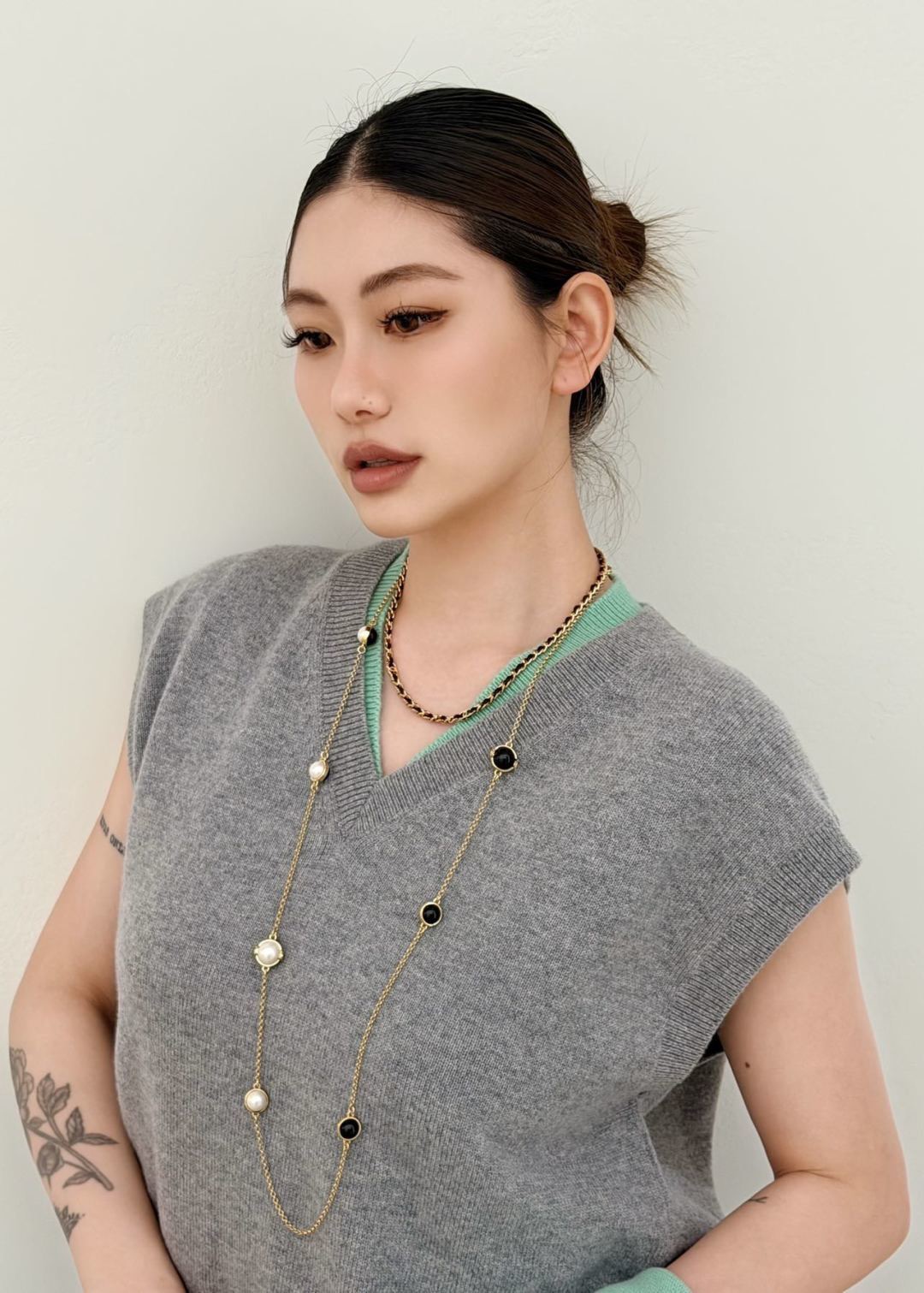 NO:720694,Upper body picture, Cardia high-end jewelry19860909上身图,,卡迪亚高端饰品,Jewelry