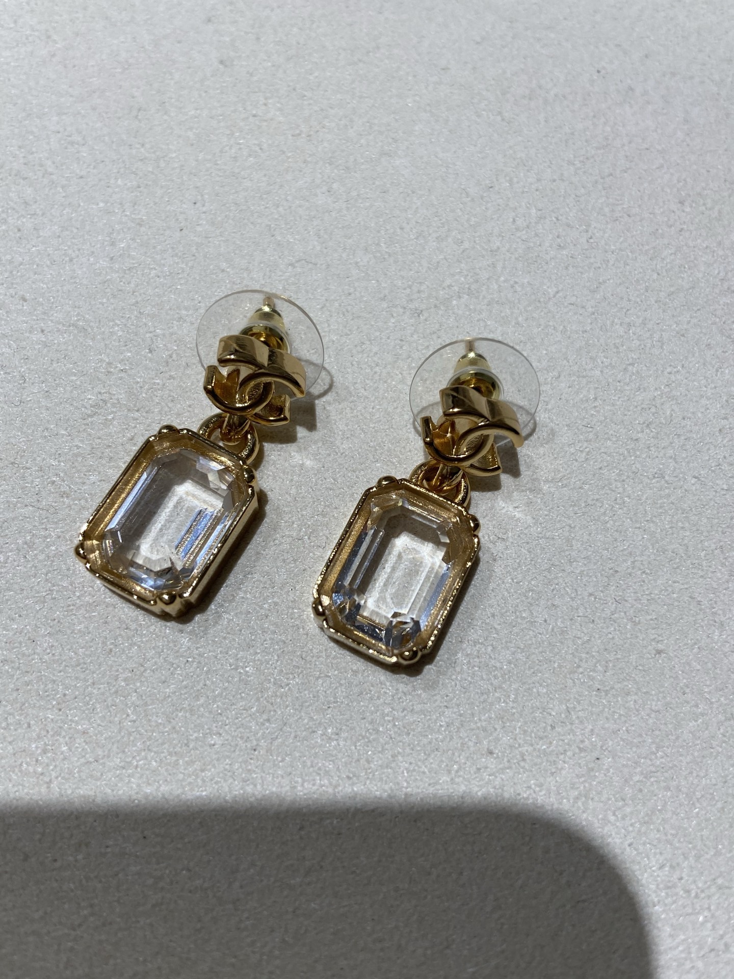 NO:721066,88200,CH 26P vintage rock candy cube earrings ZP purchase,,earrings,Cardia high-end jewelry1986090988200,CH 26P vintage 冰糖 方块 耳环 ZP购入,,earrings,卡迪亚高端饰品,Jewelry