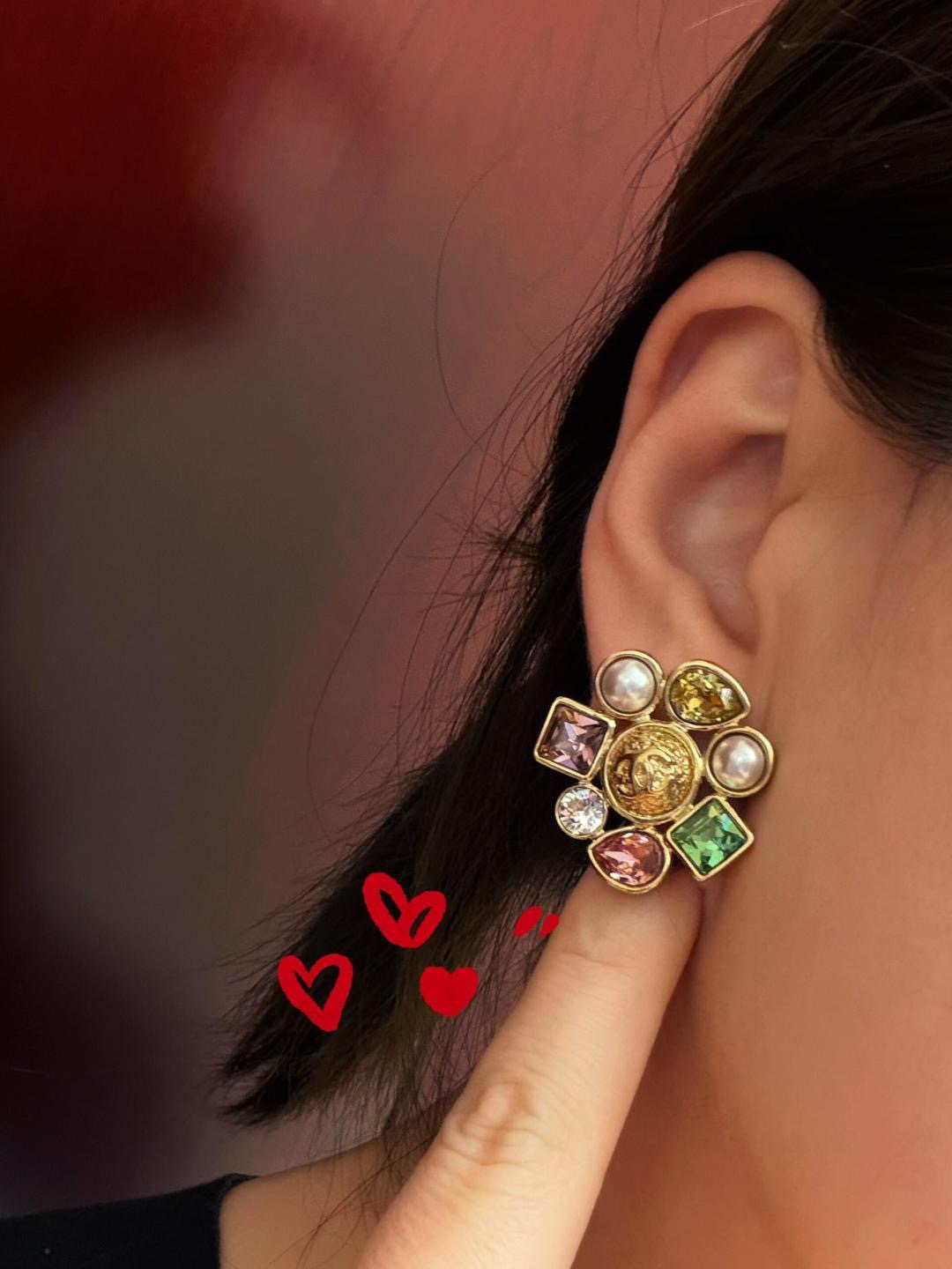 NO:765504,Upper ear picture, Cardia high-end jewelry19860909上耳图,,卡迪亚高端饰品,Jewelry
