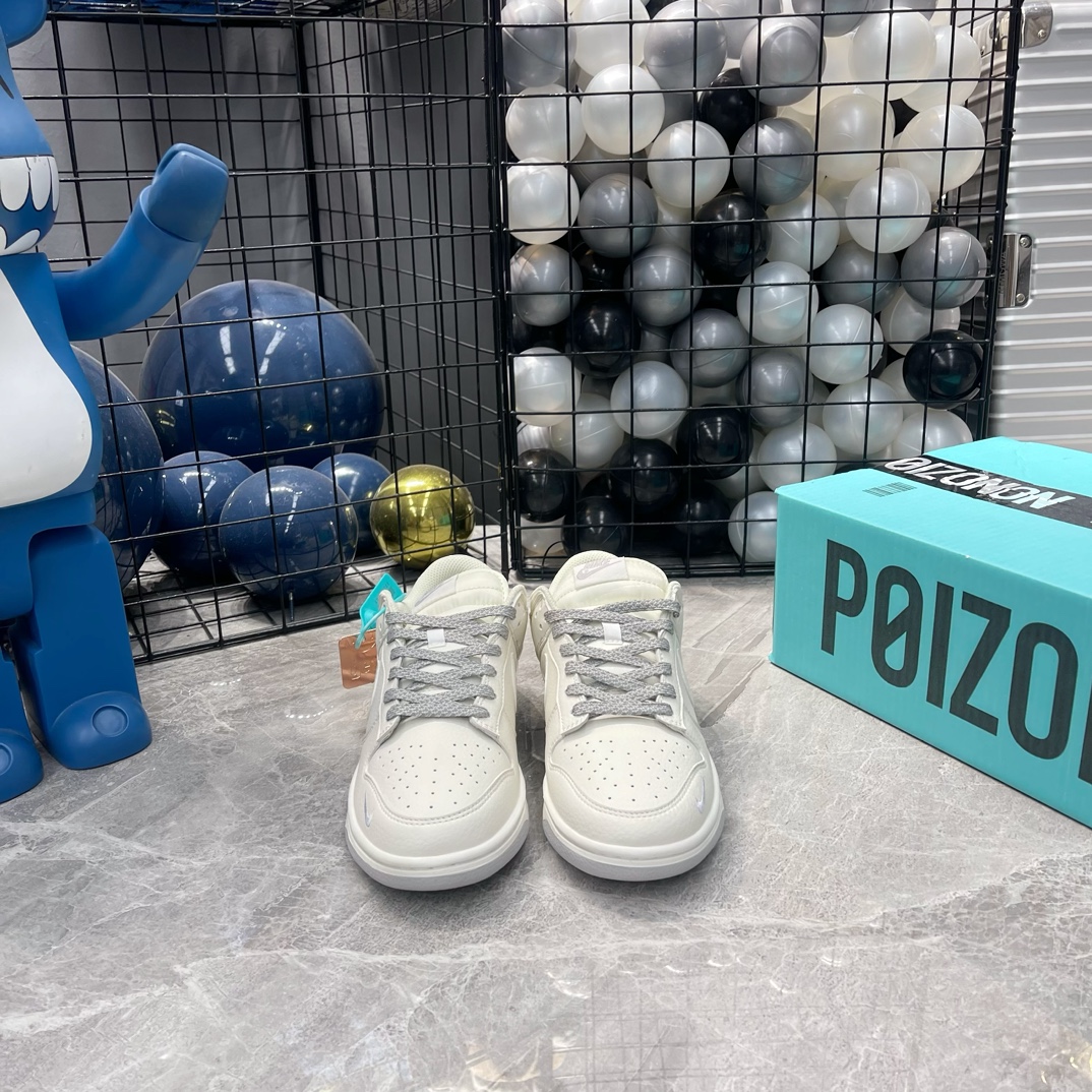 NO:168495,Customized sneakers Nike Dunk Low Retro “Black” Size36 36.5 37.5 38 38.5 39 40 40.5 41 42 42.5 43 44 44.5 45 46, casual shoes/sneakers, sneakers19860909定制球鞋 Nike Dunk Low Retro “Black” Size36 36.5 37.5 38 38.5 39 40 40.5 41 42 42.5 43 44 44.5 45 46,休闲鞋/运动鞋,sneakers,Women's Shoes