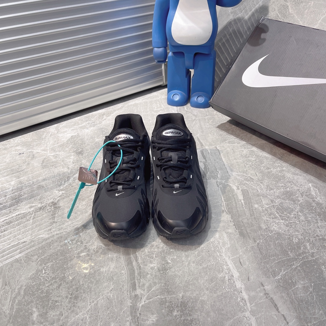 NO:259428,nk air max dn8 pure original version full palm technology true air cushion The core highlight of cushioning sports running shoes dn8 is that its eight-chamber air cushion structure is designed for walking according to the air pressure value set by different parts, providing excellent comfort. The design of the upper is reminiscent of the many airmax midsole series round holes from the 1990s to the early 1990s, which has caused heated discussion. Many people compared it with the cushioning technology of competing brands. For example, the tubes technology launched in the early 2010s and the sizes famous for its porous soles. 36 36.5 37.5 38 38.5 39 40 40.5 41 42 42.5 43 44 44.5 45, casual shoes/sports shoes, stuart weitzman, sneakers19860909nk air max dn8 纯原版本 全掌科技真气垫 缓震运动跑鞋 dn8的核心亮点在于其八腔气垫结构根据不同部位设定的气压值专为行走设计 提供卓越的舒适感 鞋面的设计让人联想到上世纪90年代未至年代初的多款airmax中底上系列圆形孔洞引发了热议 不少人将其与竞争品牌的缓震技术进行比较 例如 k-swiss 2010年代初推出的tubes技 及以多孔鞋底闻名的 尺码 36 36.5 37.5 38 38.5 39 40 40.5 41 42 42.5 43 44 44.5 45,休闲鞋/运动鞋,stuart weitzman,sneakers,Women's Shoes