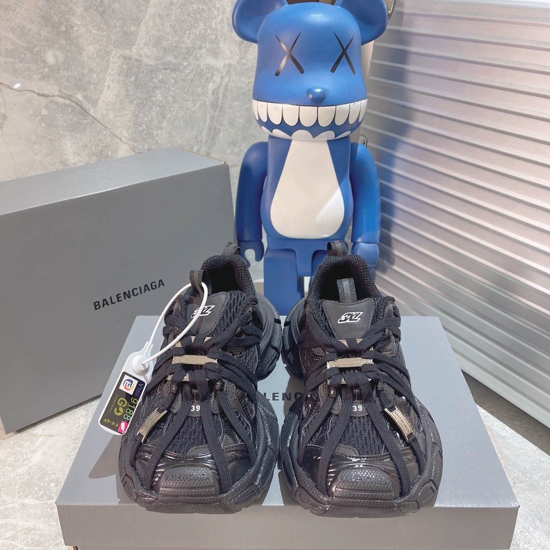 NO:726071,Ordinary version, top-grade Balenciaga Spider-Man metallic style series Balenciaga outdoor concept shoes Balenciaga Sneaker Tess Exclusive pure original version The details are accurately aligned with the official Private model combination outsole Original large box From the inside to the outside, everything is 100% restored to the official configuration Top-level exclusive for foreign trade, crushing all authentic versions on the market Size35 36 37 38 39 40 41 42 43 44 45  46, dad shoes, balenciaga, balenciaga19860909普通版、顶级巴黎世家蜘蛛侠金属风系列 巴黎世家 户外概念鞋 Balenciaga Sneaker Tess 独家纯原版本 细节精准对位官方 私模组合大底 原装大盒 从里到外 一切百分百还原官方配置 顶级专供外贸 碾压市面一切真标版本 Size35 36 37 38 39 40 41 42 43 44 45 46,老爹鞋,balenciaga,balenciaga,Women's Shoes