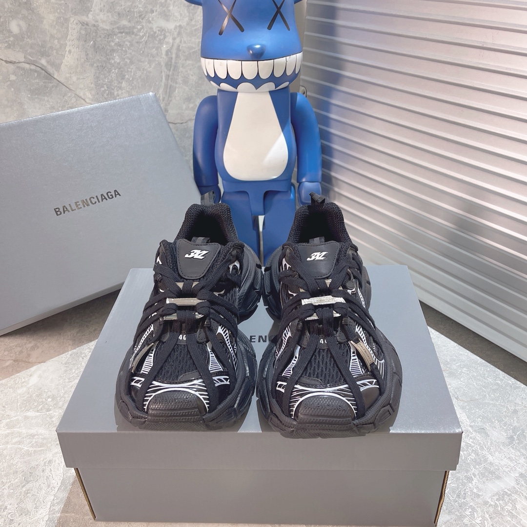 NO:726046,Ordinary version, top-grade Balenciaga Spider-Man metallic style series Balenciaga outdoor concept shoes Balenciaga Sneaker Tess Exclusive pure original version The details are accurately aligned with the official Private model combination outsole Original large box From the inside to the outside, everything is 100% restored to the official configuration Top-level exclusive for foreign trade, crushing all authentic versions on the market Size35 36 37 38 39 40 41 42 43 44 45  46, dad shoes, balenciaga, balenciaga19860909普通版、顶级巴黎世家蜘蛛侠金属风系列 巴黎世家 户外概念鞋 Balenciaga Sneaker Tess 独家纯原版本 细节精准对位官方 私模组合大底 原装大盒 从里到外 一切百分百还原官方配置 顶级专供外贸 碾压市面一切真标版本 Size35 36 37 38 39 40 41 42 43 44 45 46,老爹鞋,balenciaga,balenciaga,Women's Shoes