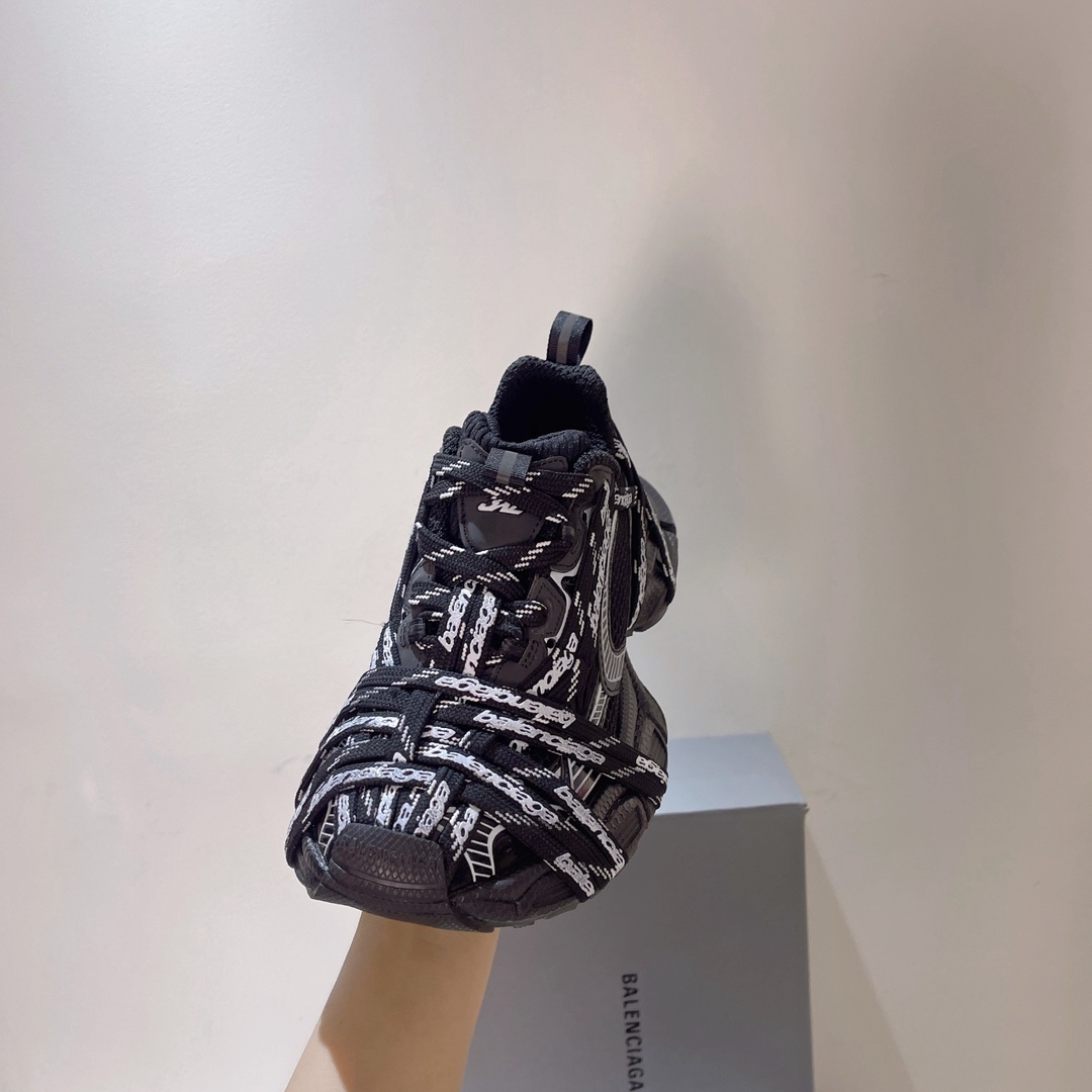Designer Sneakers