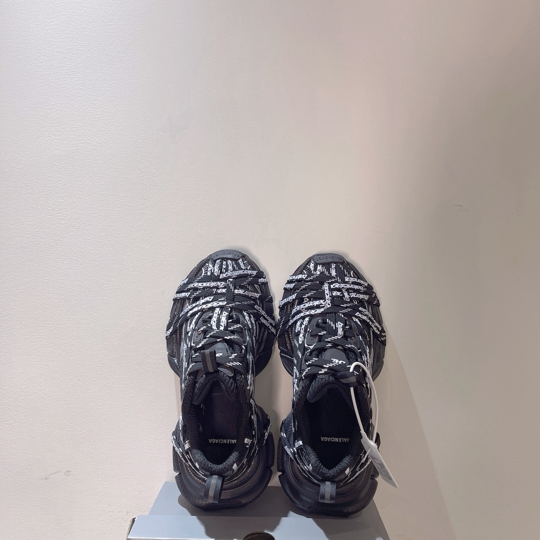 Designer Sneakers