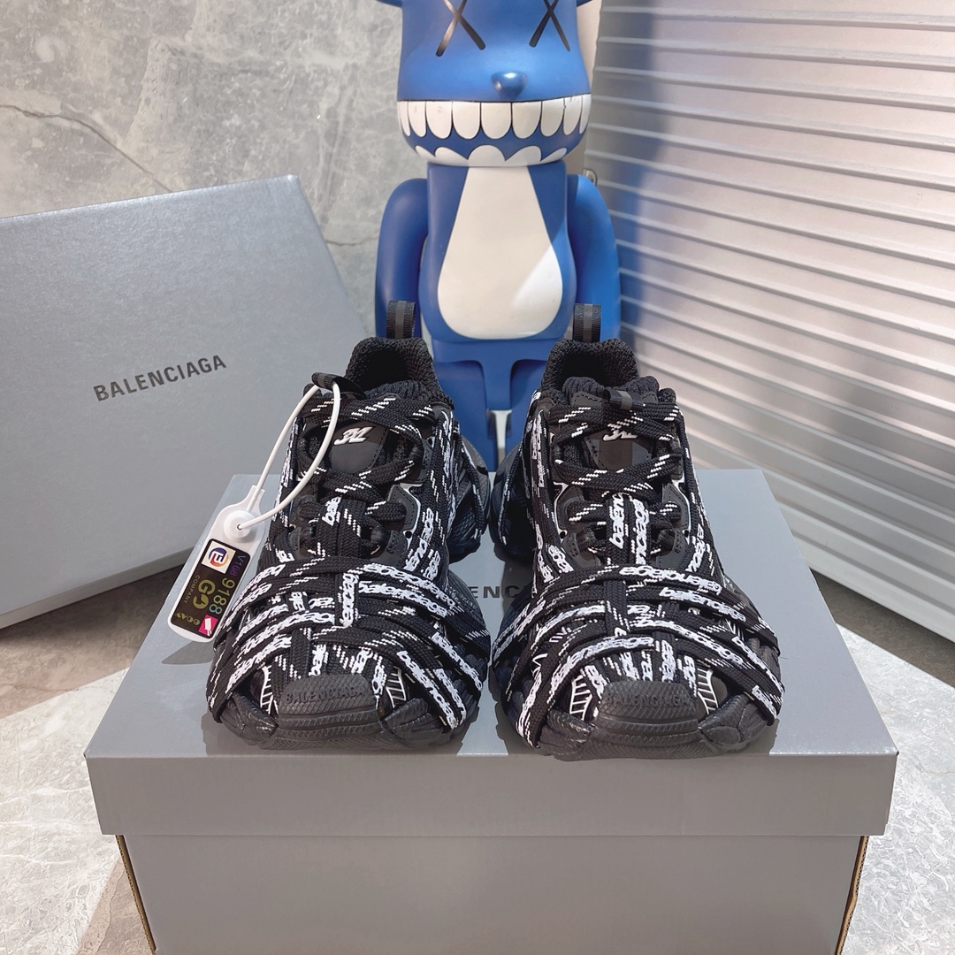 Designer Sneakers