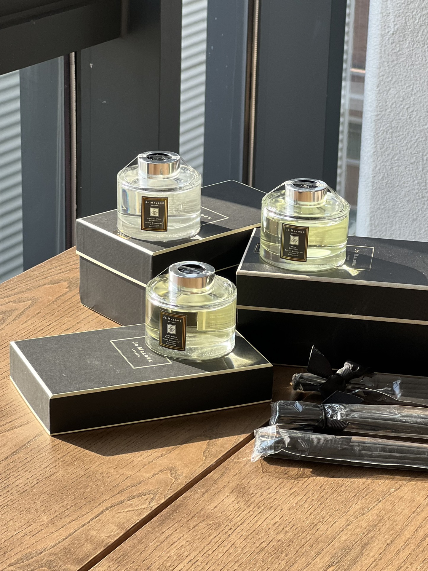 Chanel Maison Lifestyle Luxury Home Decor Blanket Tableware Bedding 4