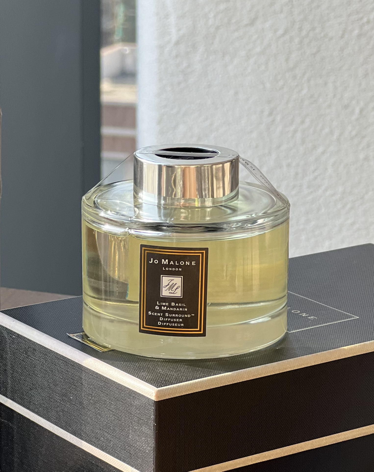 the fragrance begins to become mellow and warm - Perfume 2