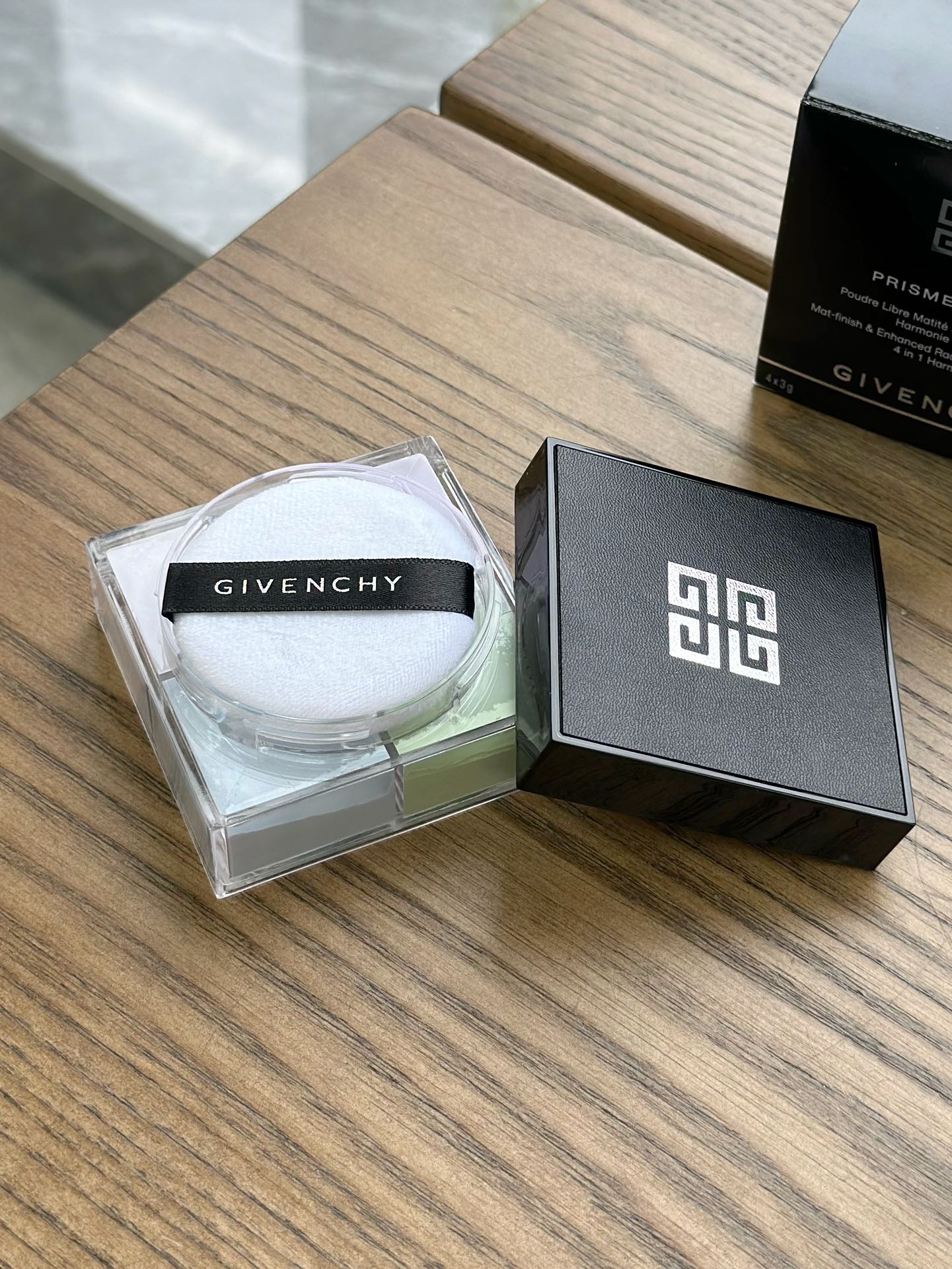 Givenchy Loose Powder in Shade No - Comprehensive 6