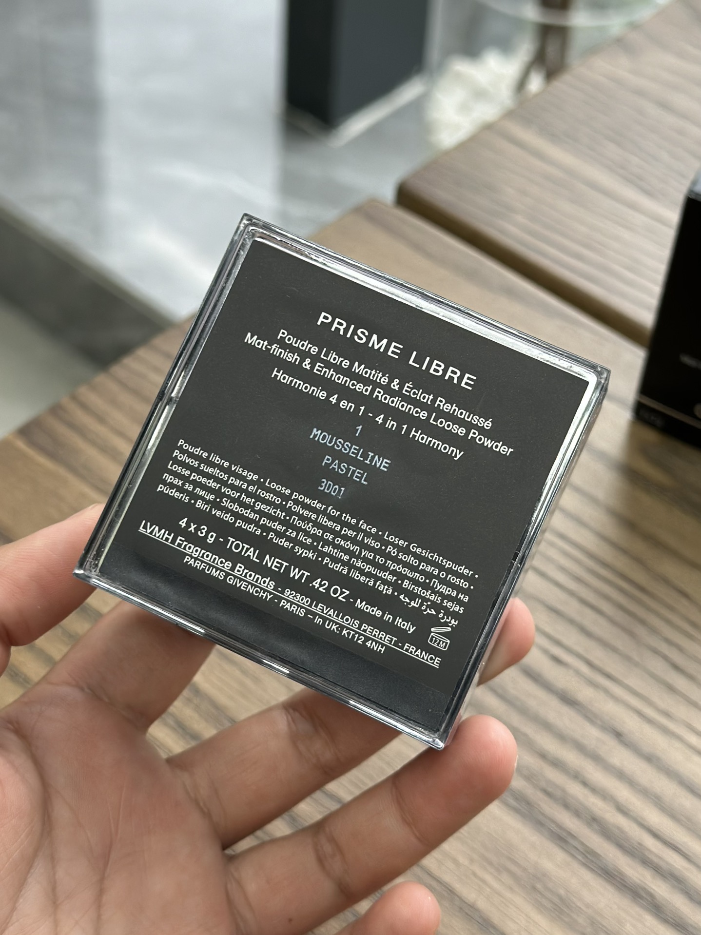 Givenchy Loose Powder in Shade No - Comprehensive 9