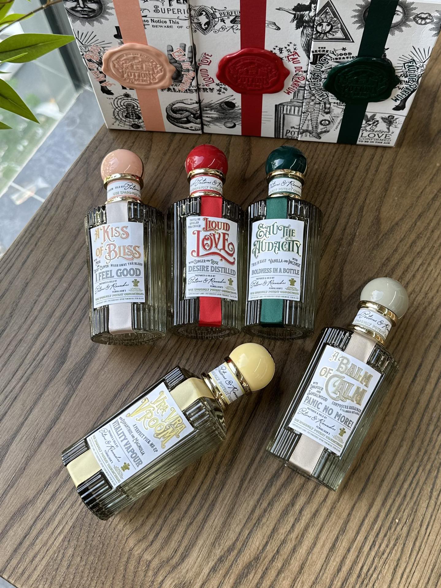 MiniCost Perfume 3