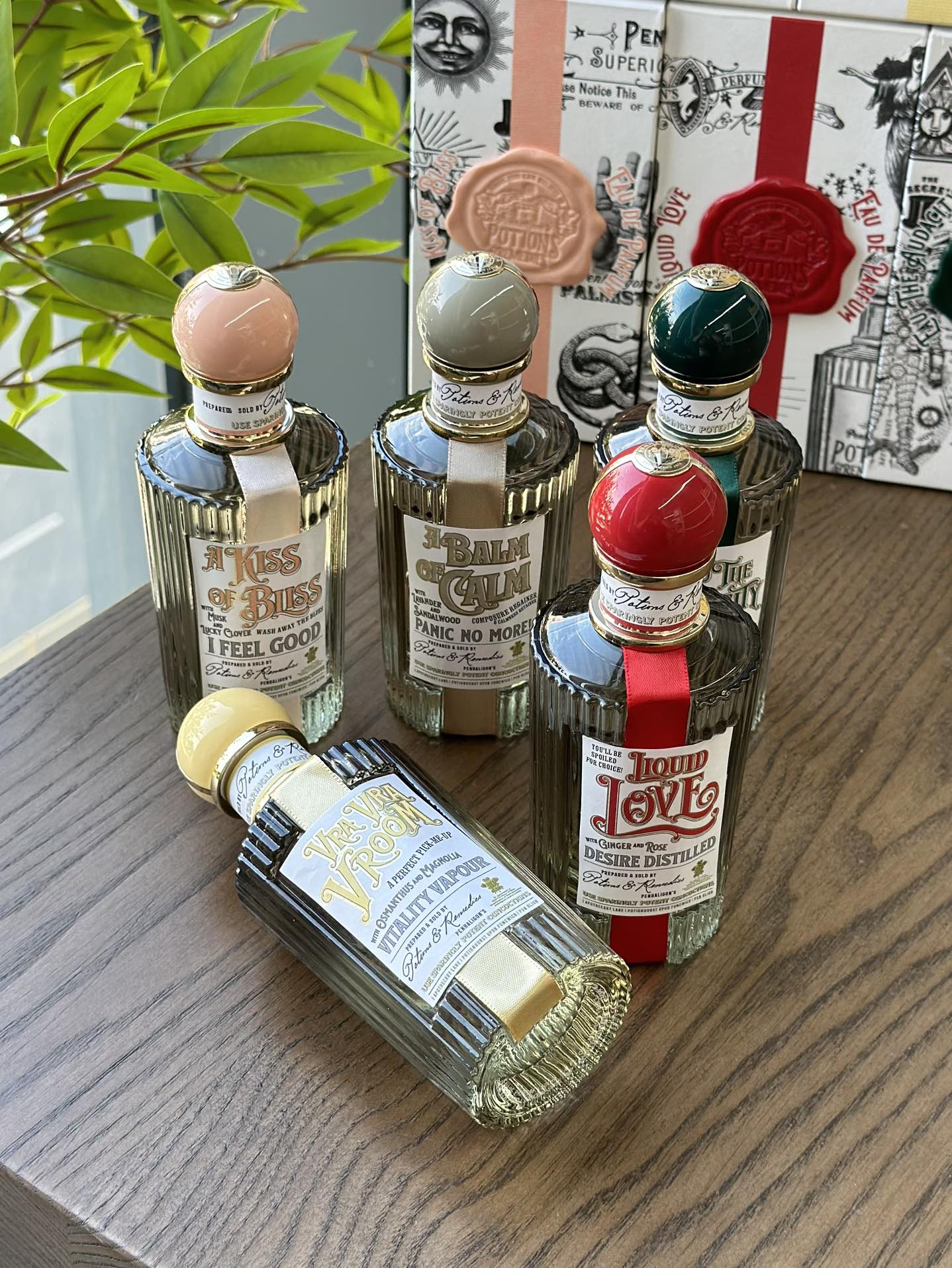 MiniCost Perfume 7