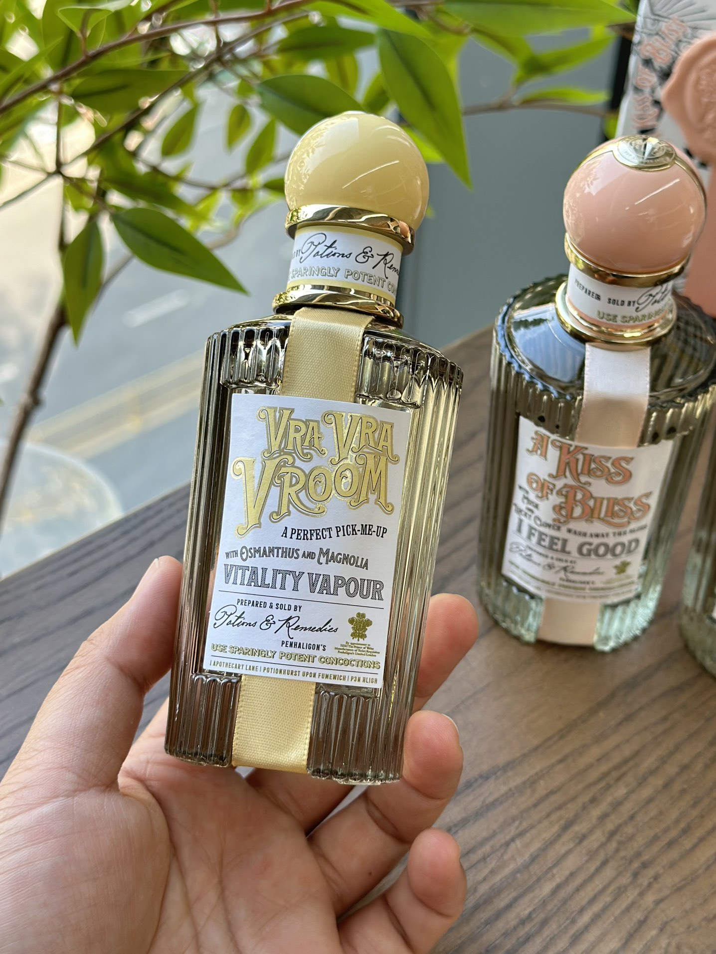 MiniCost Perfume 6