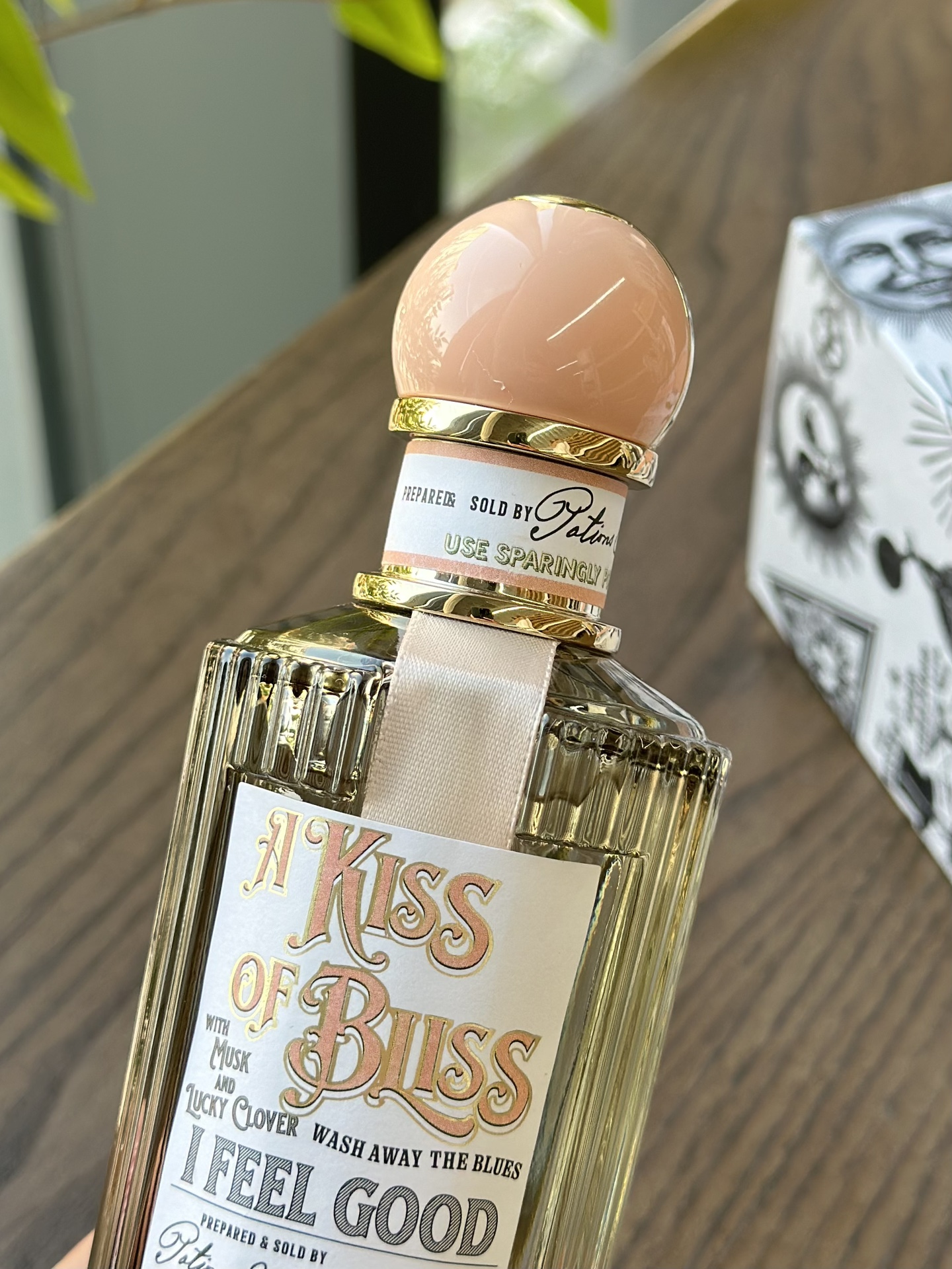 MiniCost Perfume 4