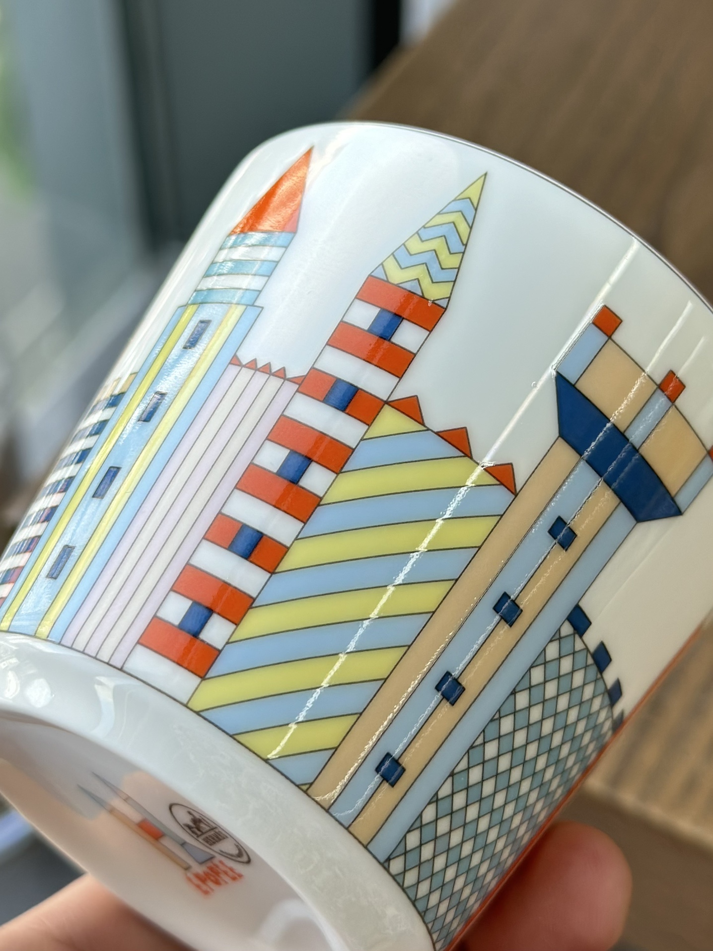 featuring a range of fabrics and ceramic tableware sets with rich - Home&Textlile 4