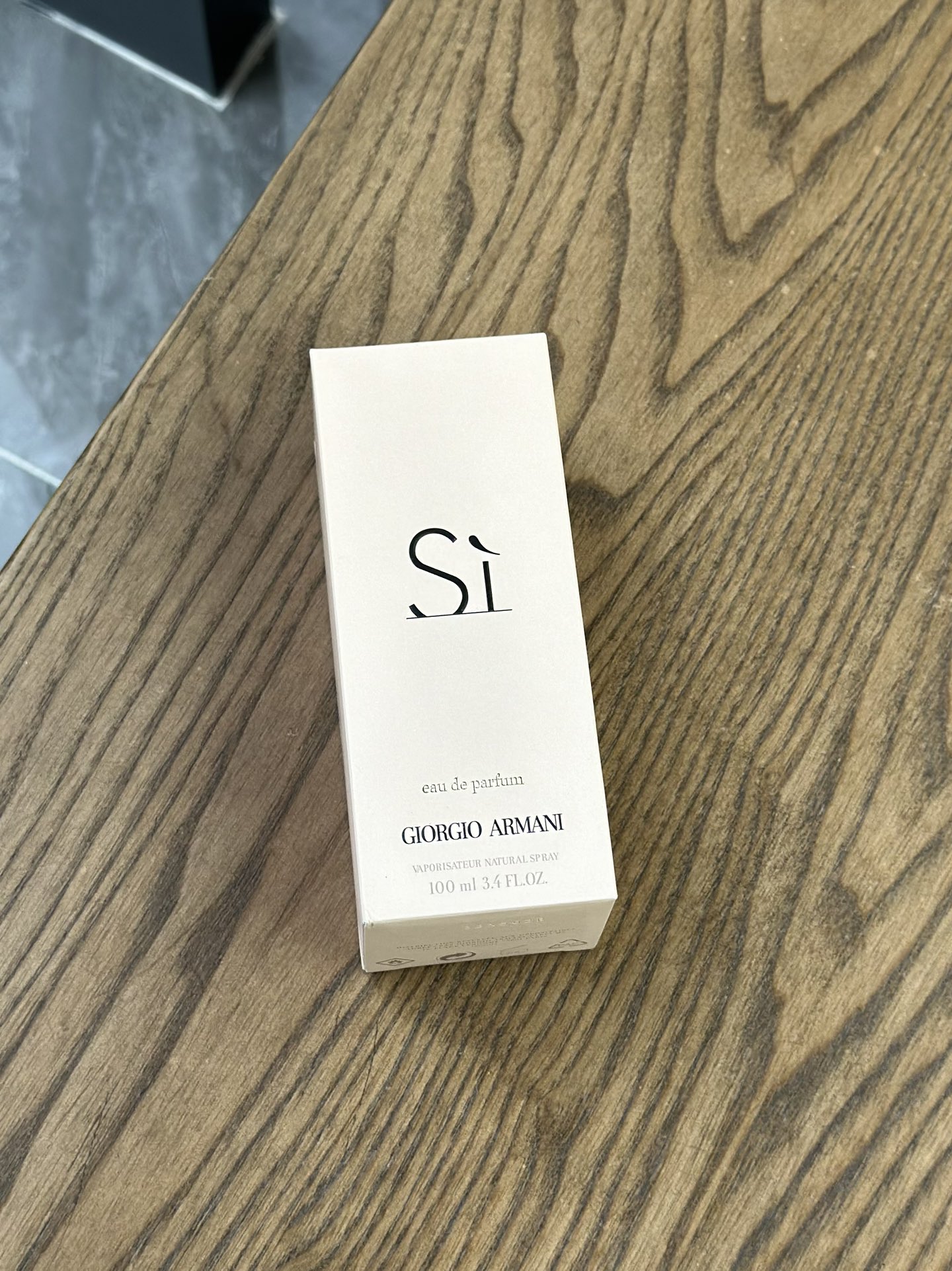 Armani Perfume