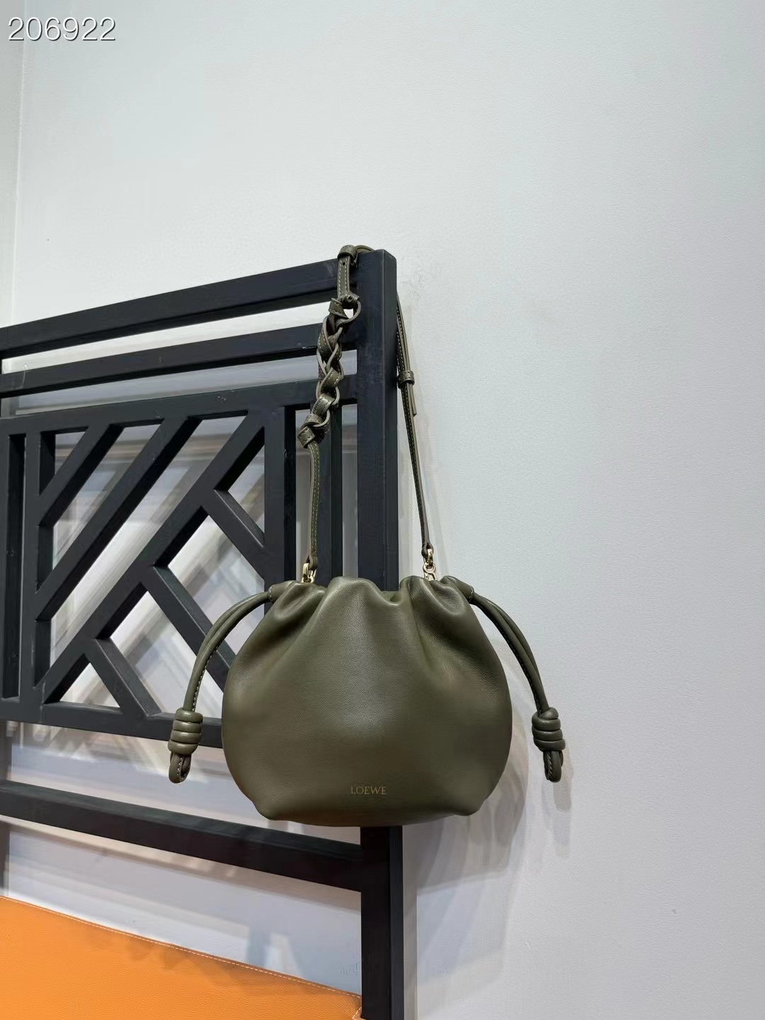 Khaki green loewe original factory Flamenco purse new jade series smallgood fortune bag is really beautiful, the leather is soft, small and exqui