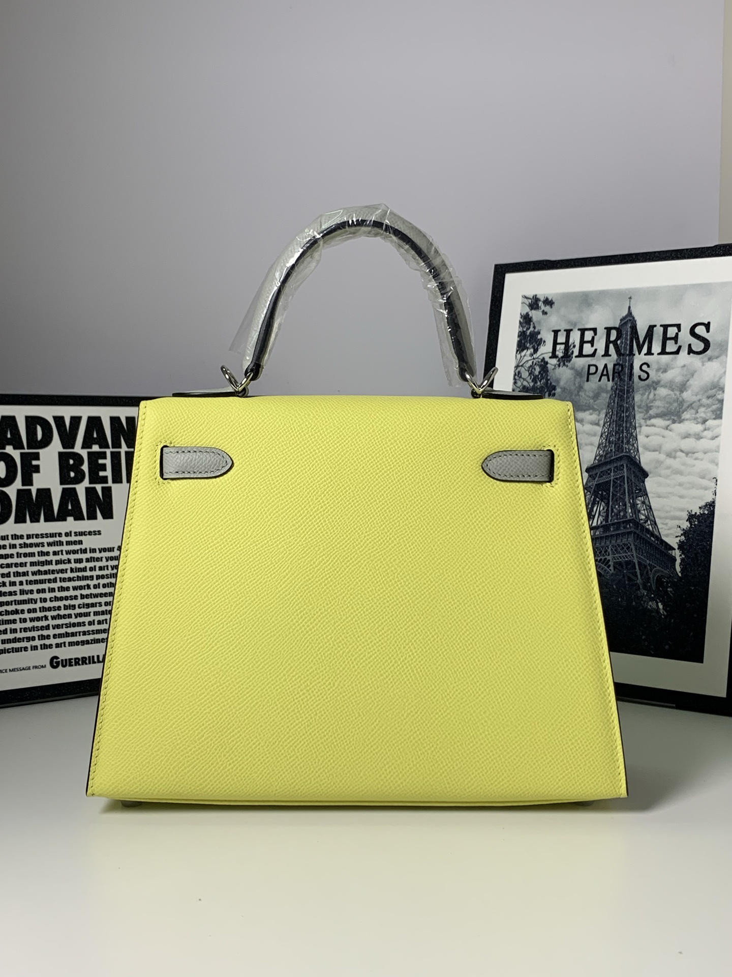 Elegant Kelly 25 Bag: Stylish Epsom Leather Handbag with Color Accents 3 i1753781109187 7508 0 1