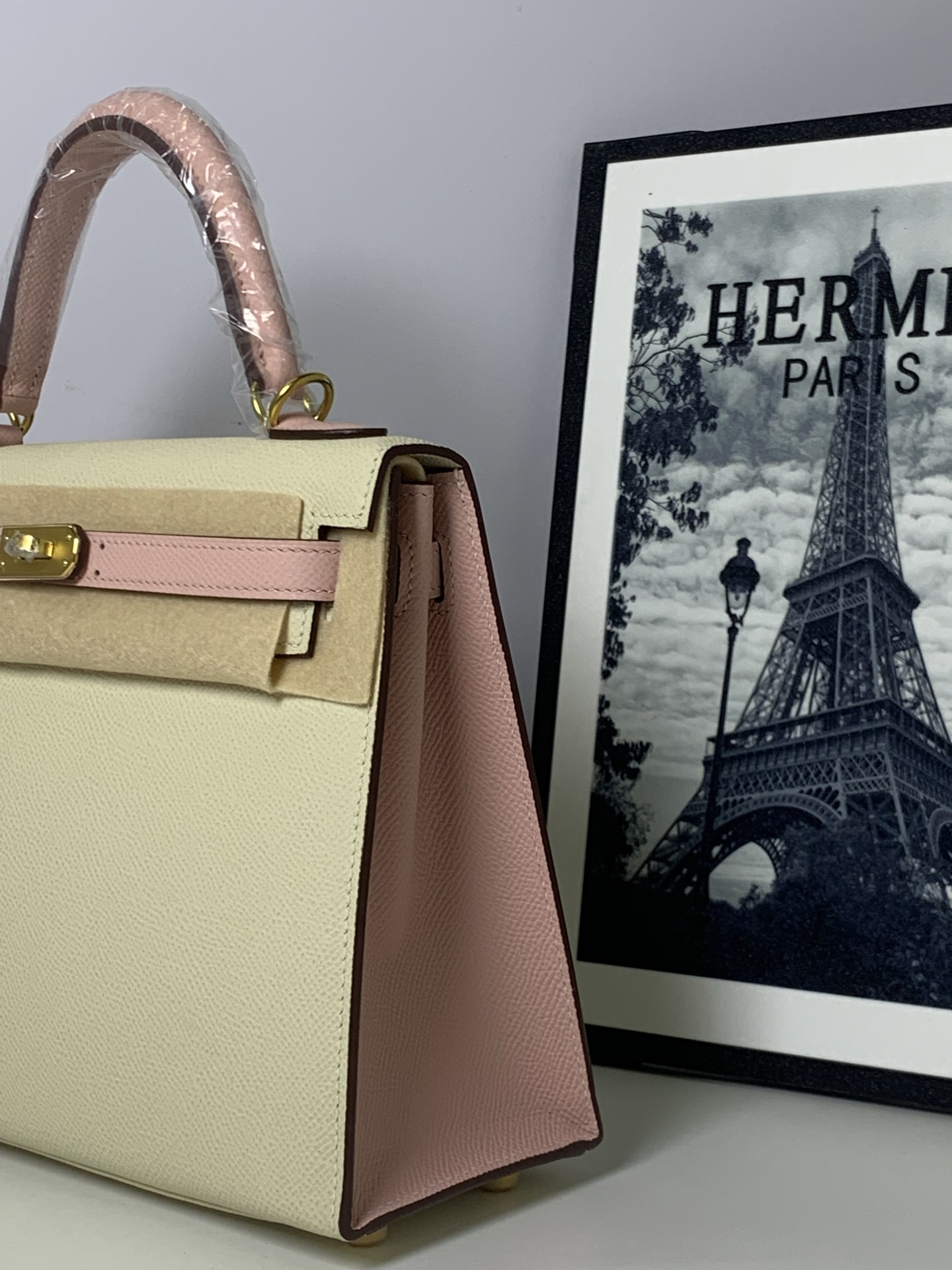 Hermès New product Hermes’ latest batch of export orders this year is a very popular color matching series