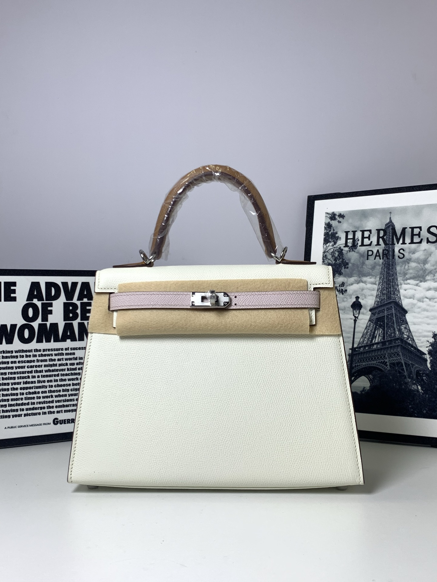 Hermès Kelly 25 Epsom Lederen Handtas - Tweekleurig Design